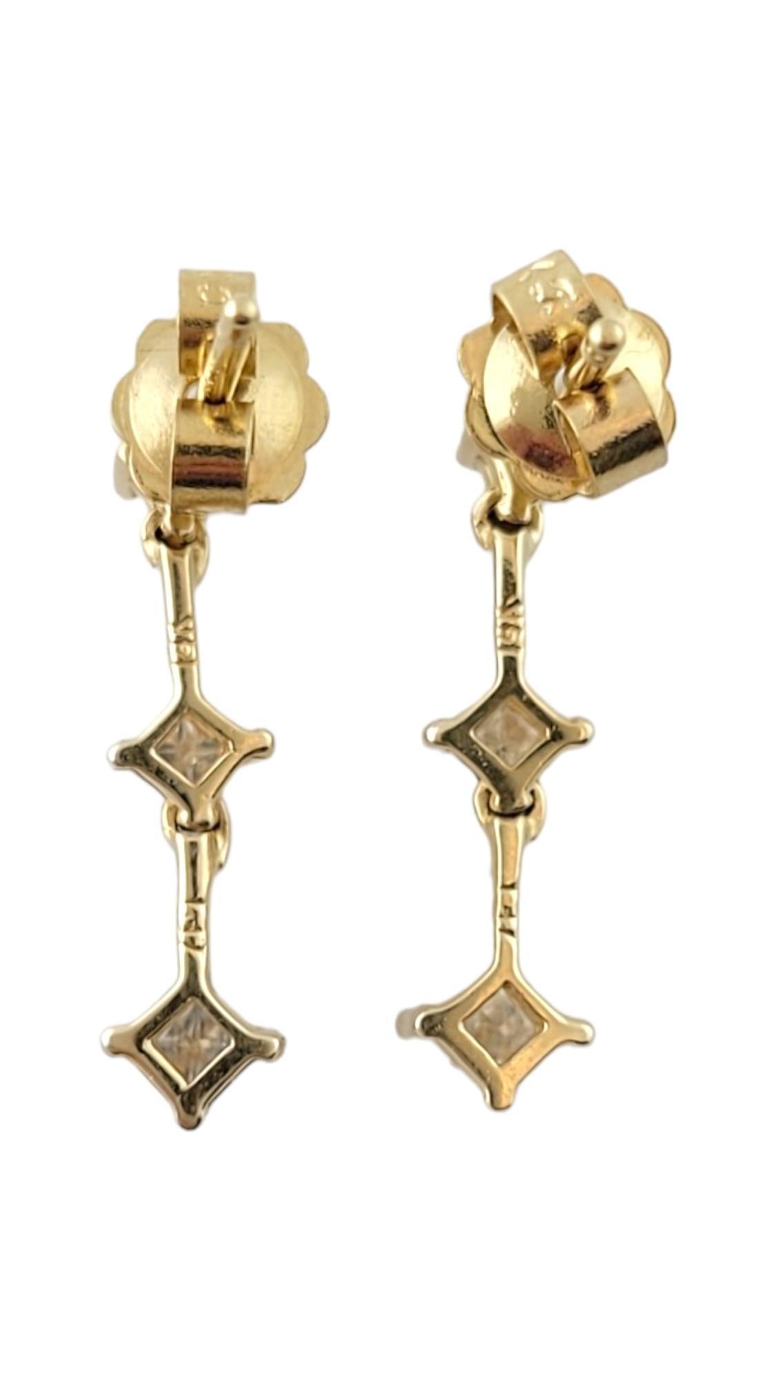 14K Yellow Gold Dangle Diamond Earrings #16393 In Good Condition For Sale In Washington Depot, CT