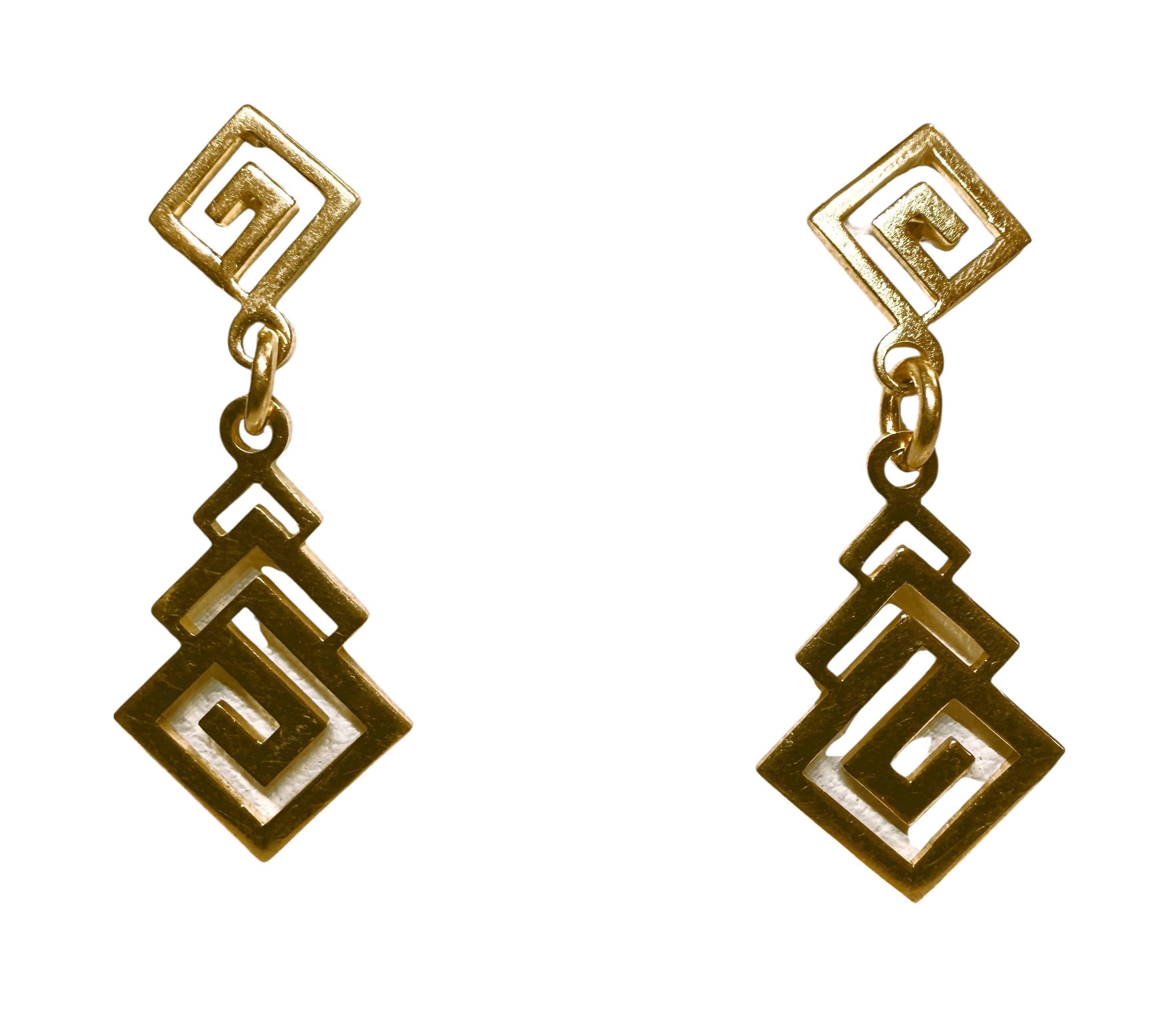 Boucles d'oreilles pendantes géométriques en or jaune 14k Pour femmes en vente