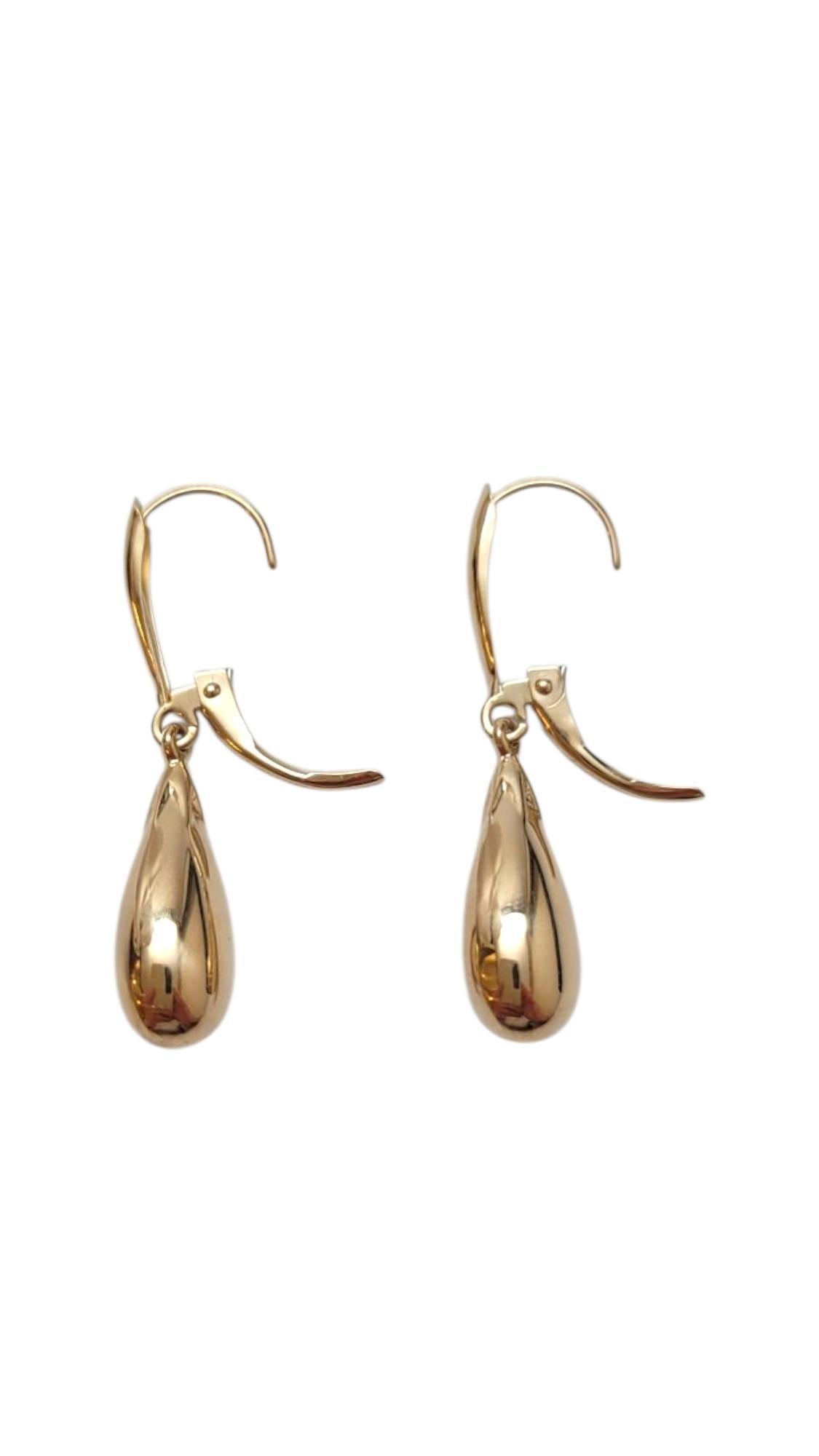 14K Yellow Gold Dangle Teardrop Earrings #21951 In Good Condition For Sale In Washington Depot, CT