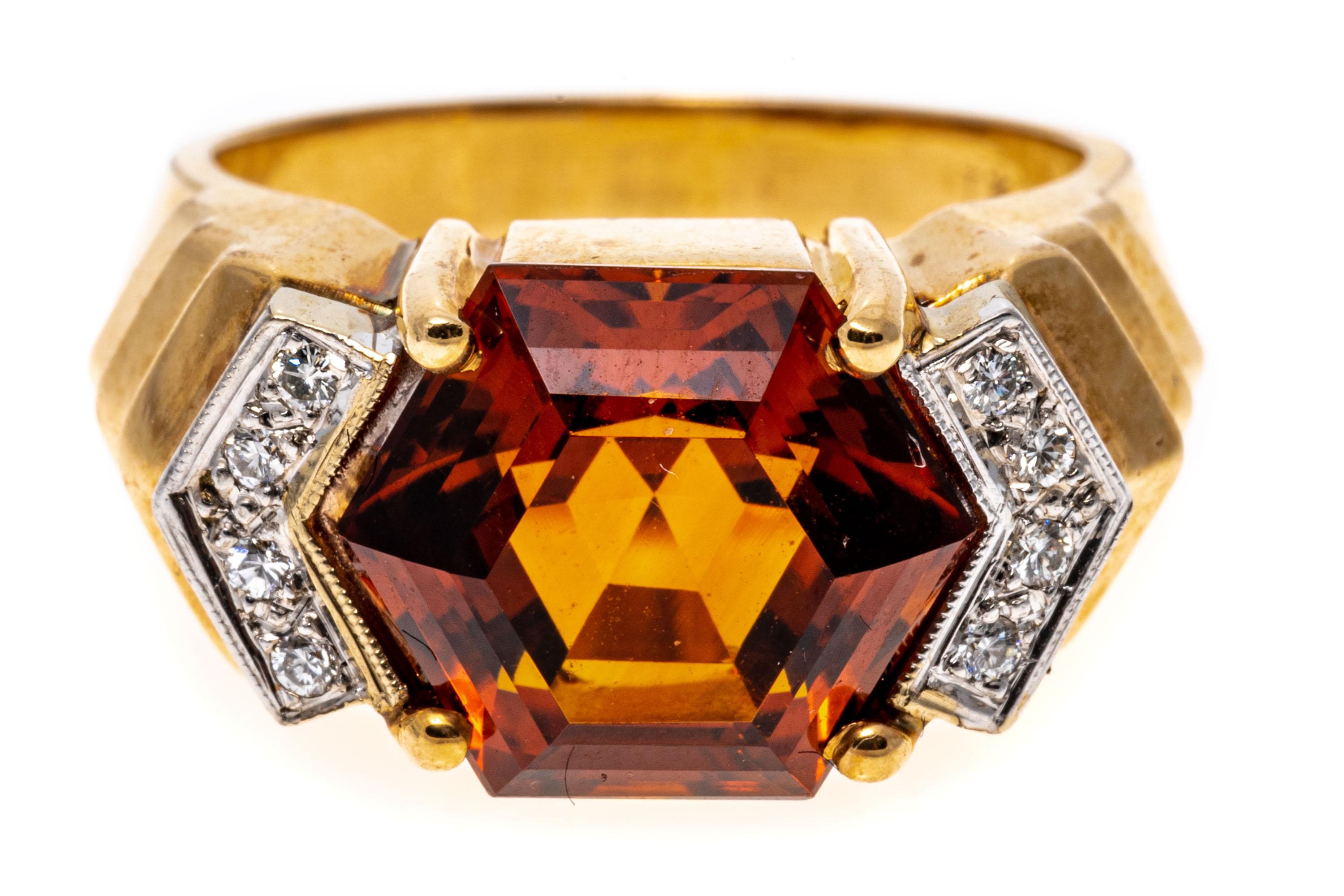 14k Yellow Gold Dark Orange Hexagonal Citrine And Diamond Deco Style Ring In Good Condition For Sale In Southport, CT