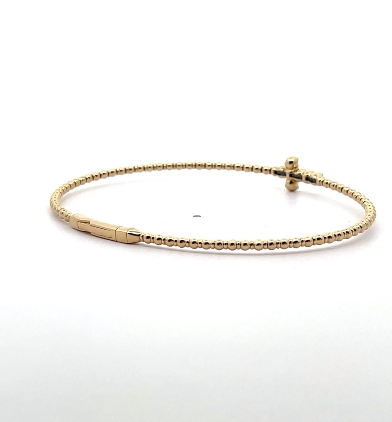 Bracelet croix en or jaune 14K avec diamant 0.16 carat en vente 2