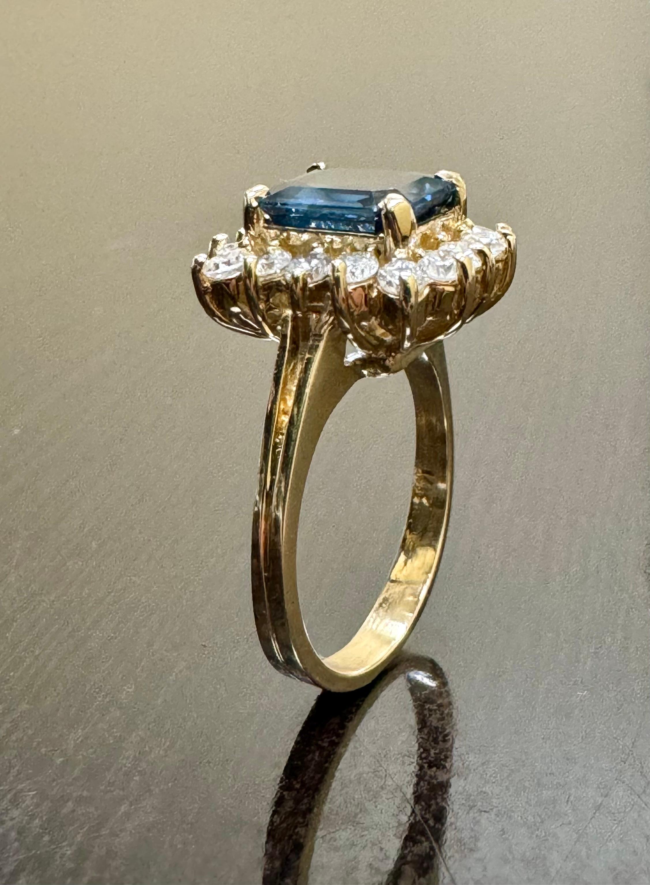 Art Deco 14K Yellow Gold Diamond 2.54 Carat Emerald Cut Blue Sapphire Engagement Ring For Sale
