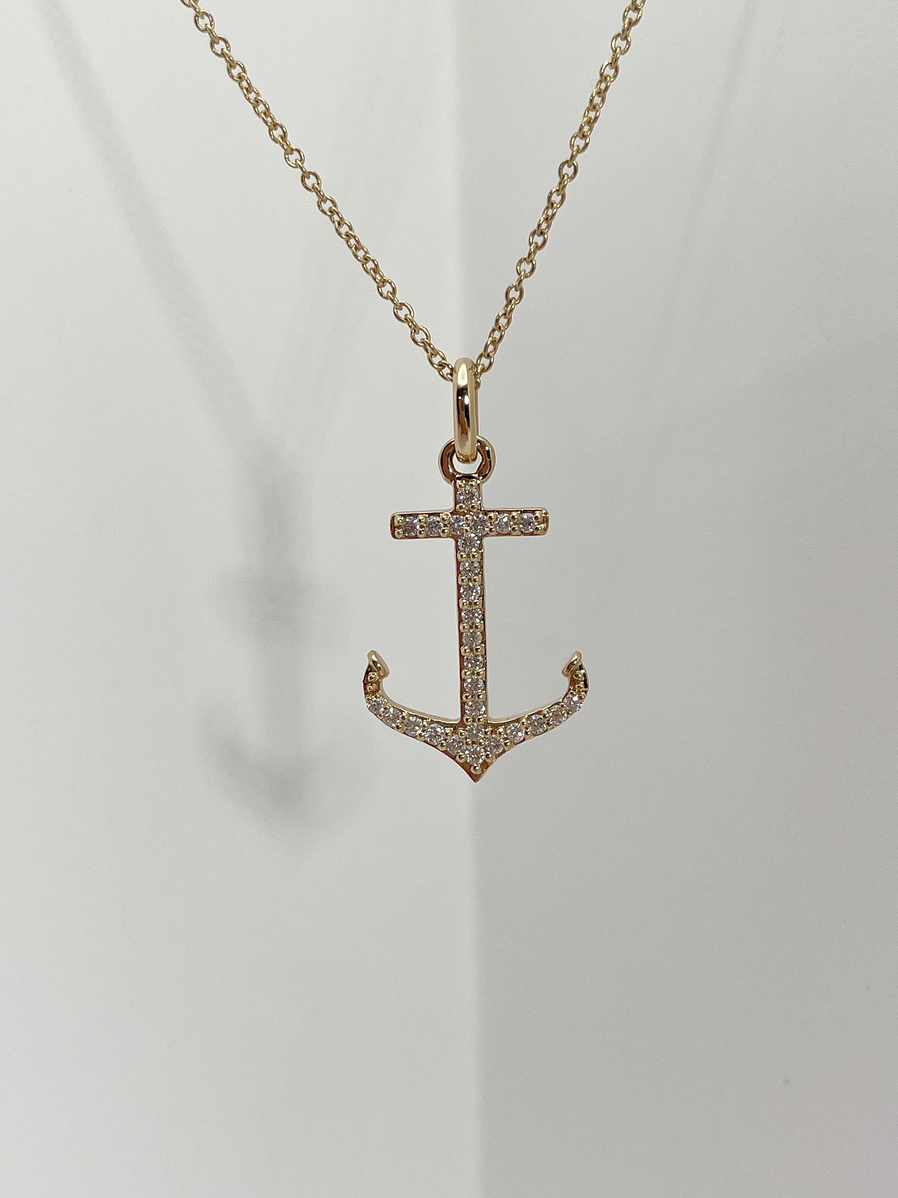 Round Cut 14K Yellow Gold .25 CTW Diamond Anchor Pendant Necklace For Sale