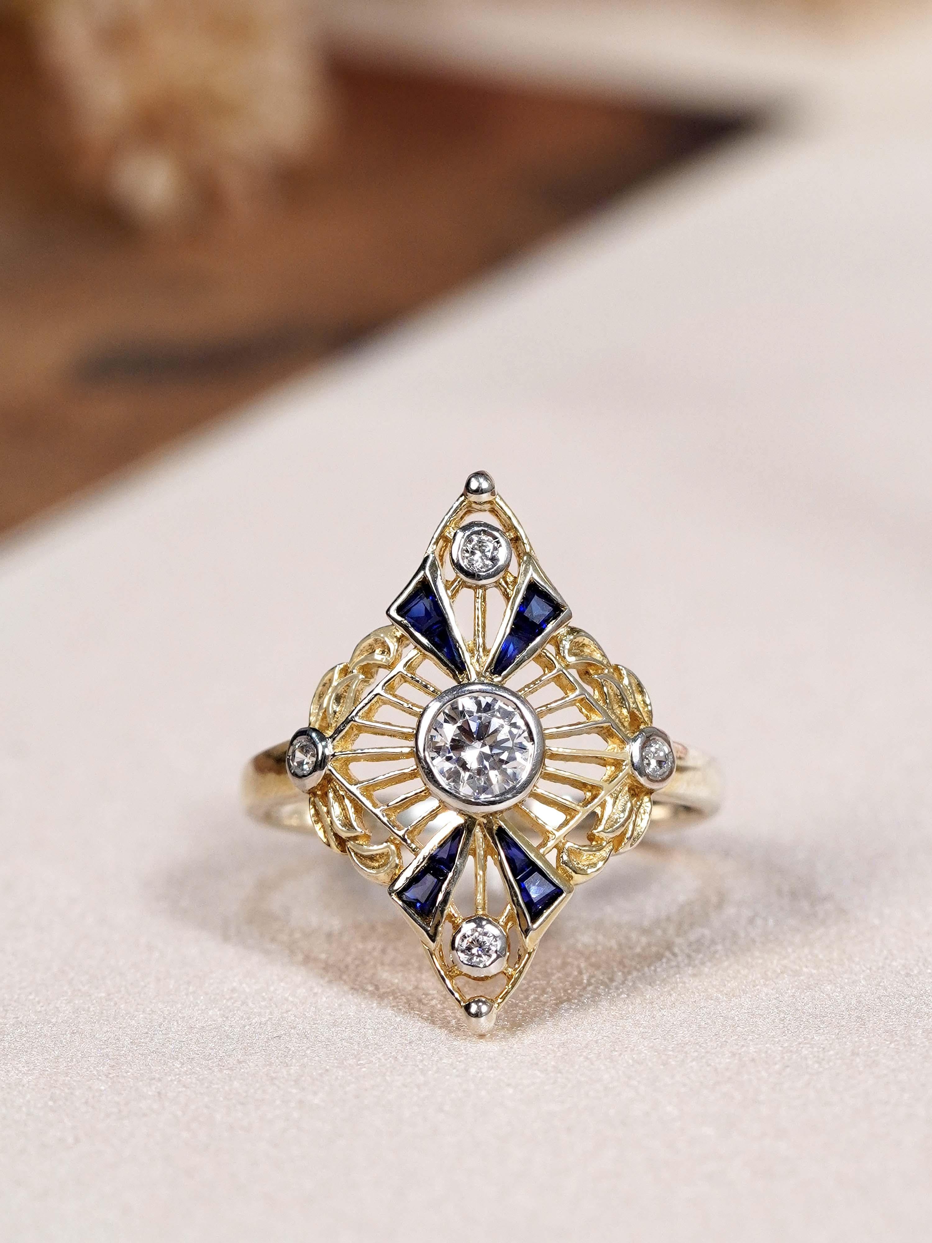 14K Gelbgold Diamant und blauer Saphir Vintage Style Ring Damen im Angebot