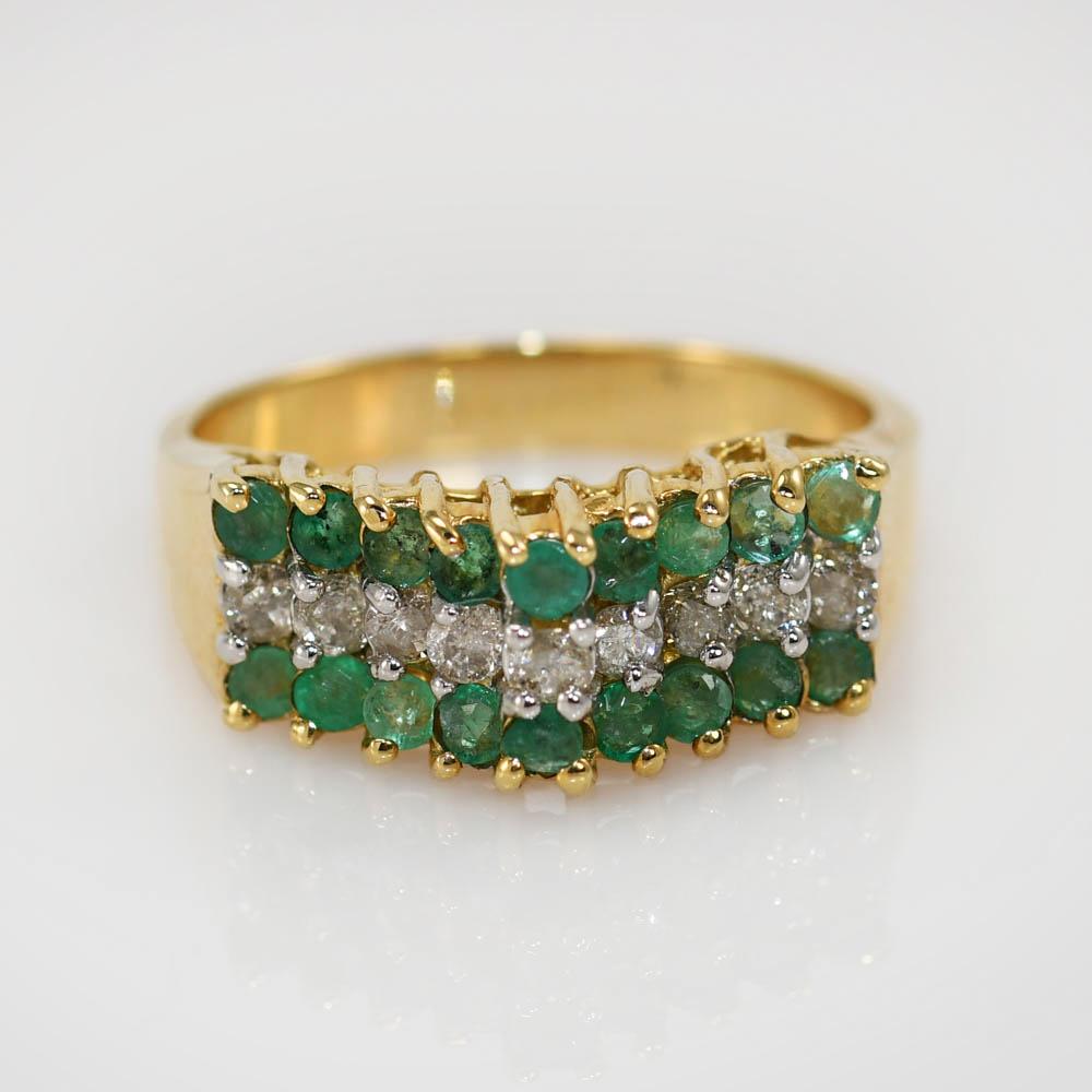 Emerald Cut 14k Yellow Gold Diamond and Emerald Ring 5.1gr 1.00tcw For Sale