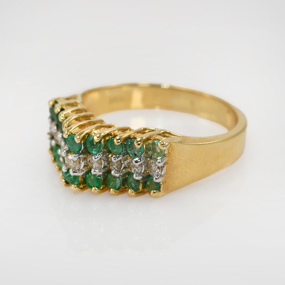 14k Yellow Gold Diamond and Emerald Ring 5.1gr 1.00tcw For Sale 2
