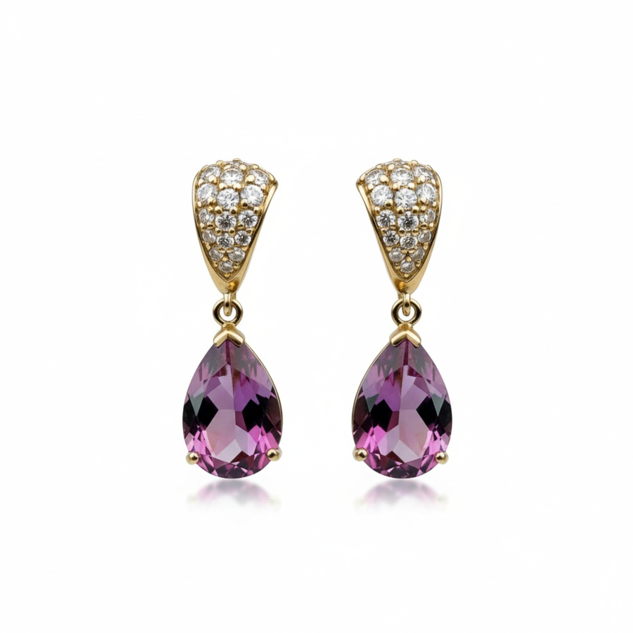 14K Yellow Gold Diamond and Natural Pink Topaz Dangle Earrings Damen im Angebot