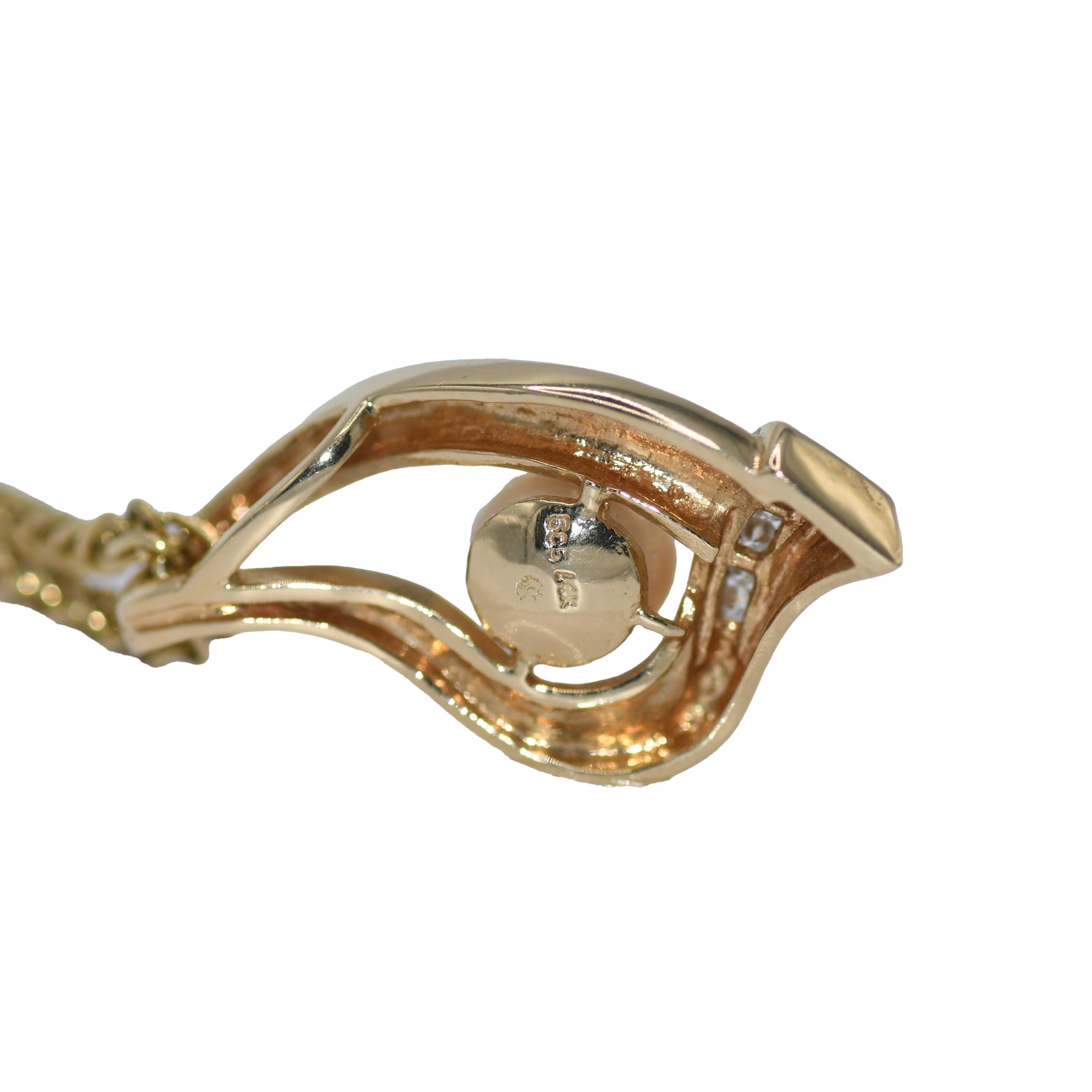 Halskette aus 14 Karat Gelbgold mit Diamant und Perlen im Angebot 2