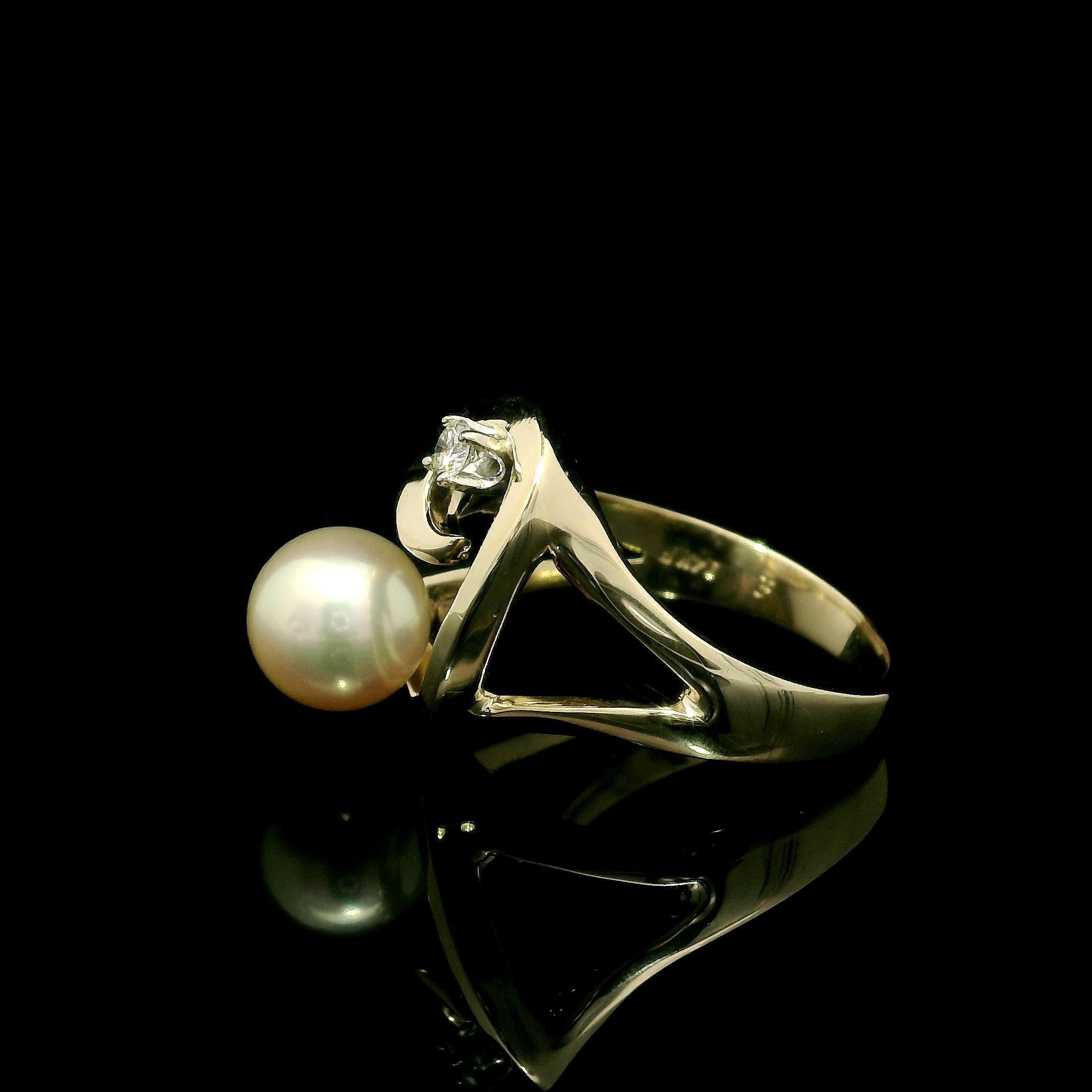 Bague ouverte abstraite en or jaune 14k, diamants et perles, finition polie Pour femmes en vente