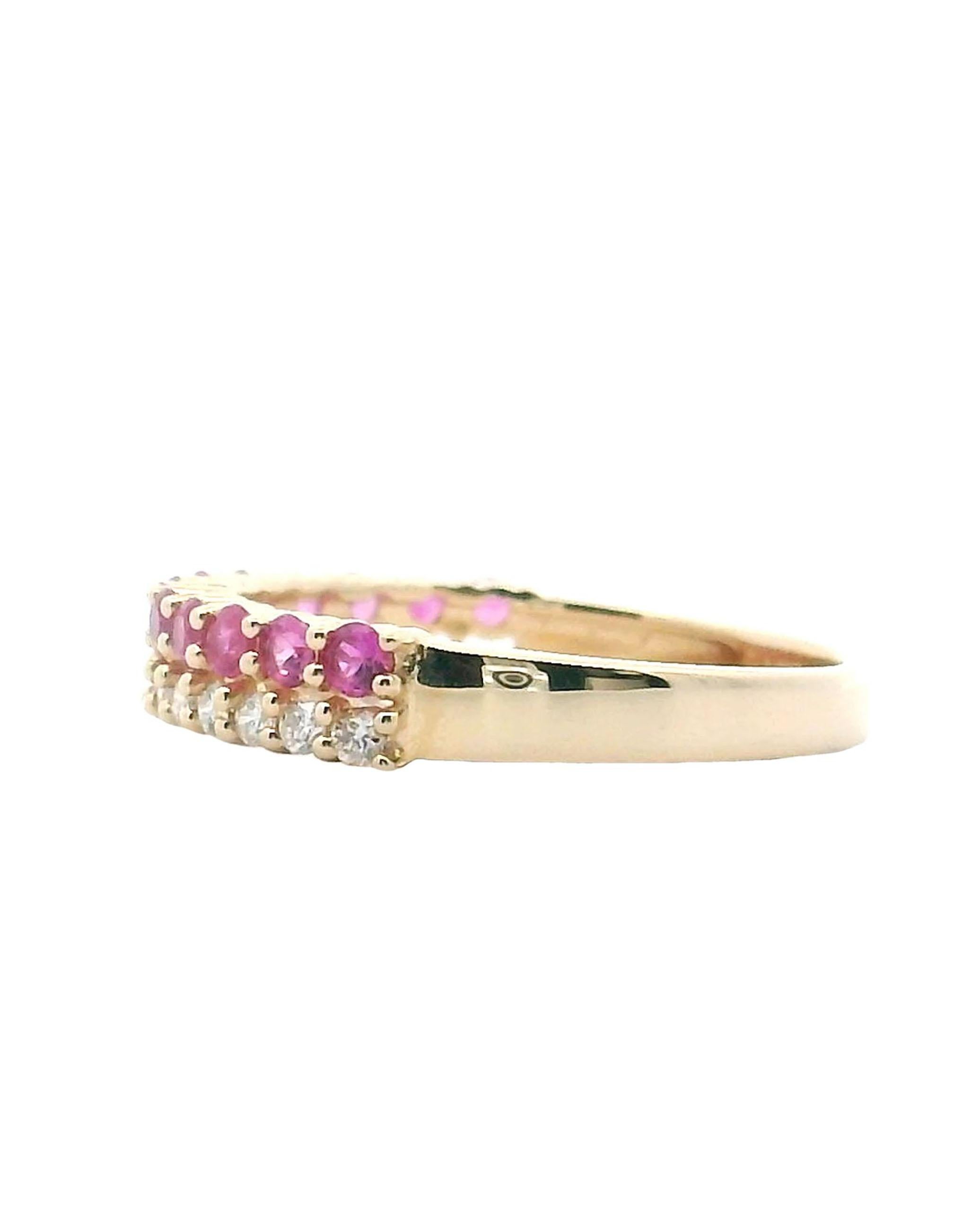 14K Yellow Gold Diamond and Ruby Ring In New Condition For Sale In Old Tappan, NJ