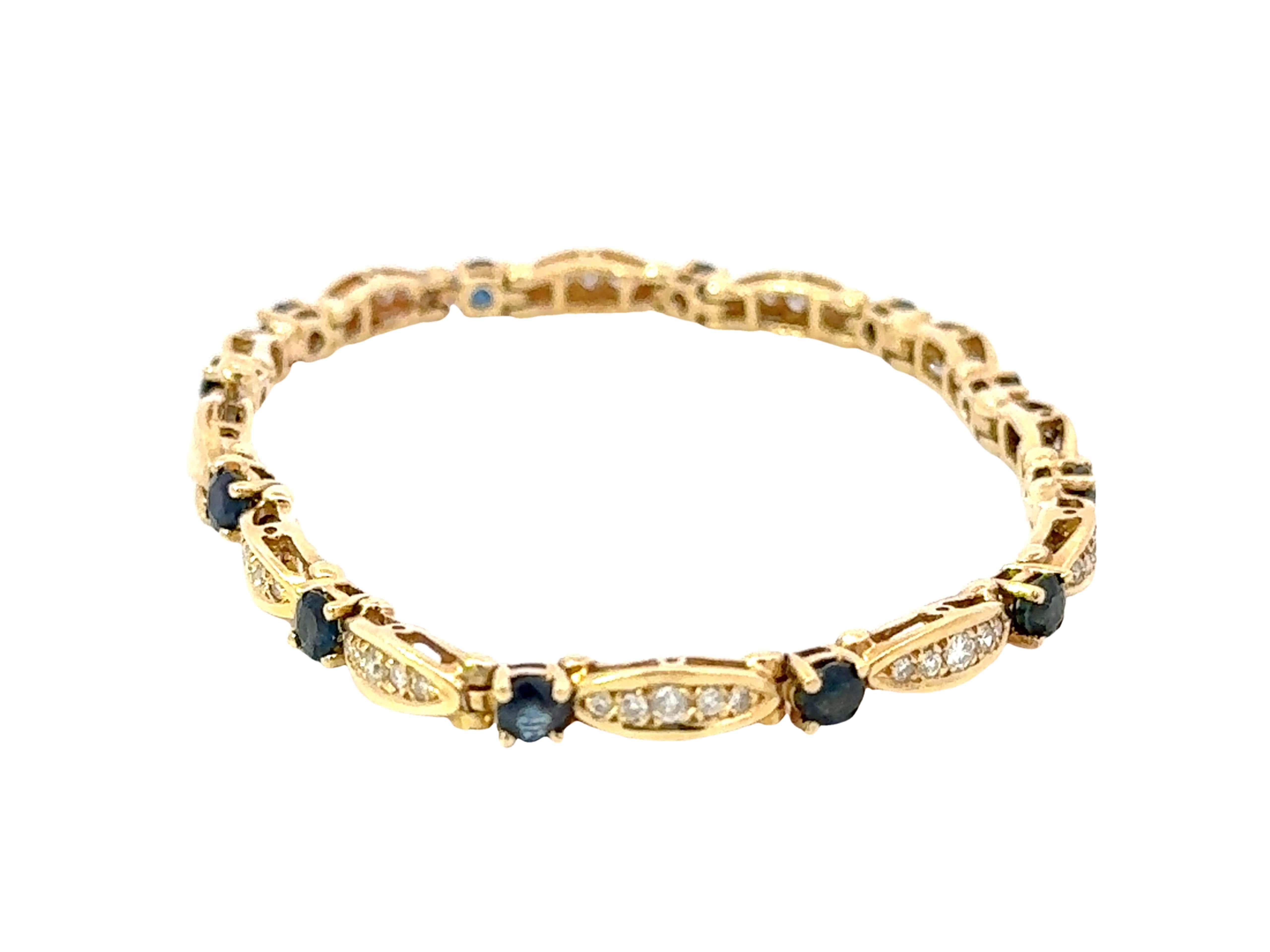Modern 14k Yellow Gold Diamond and Sapphire Tennis Bracelet For Sale
