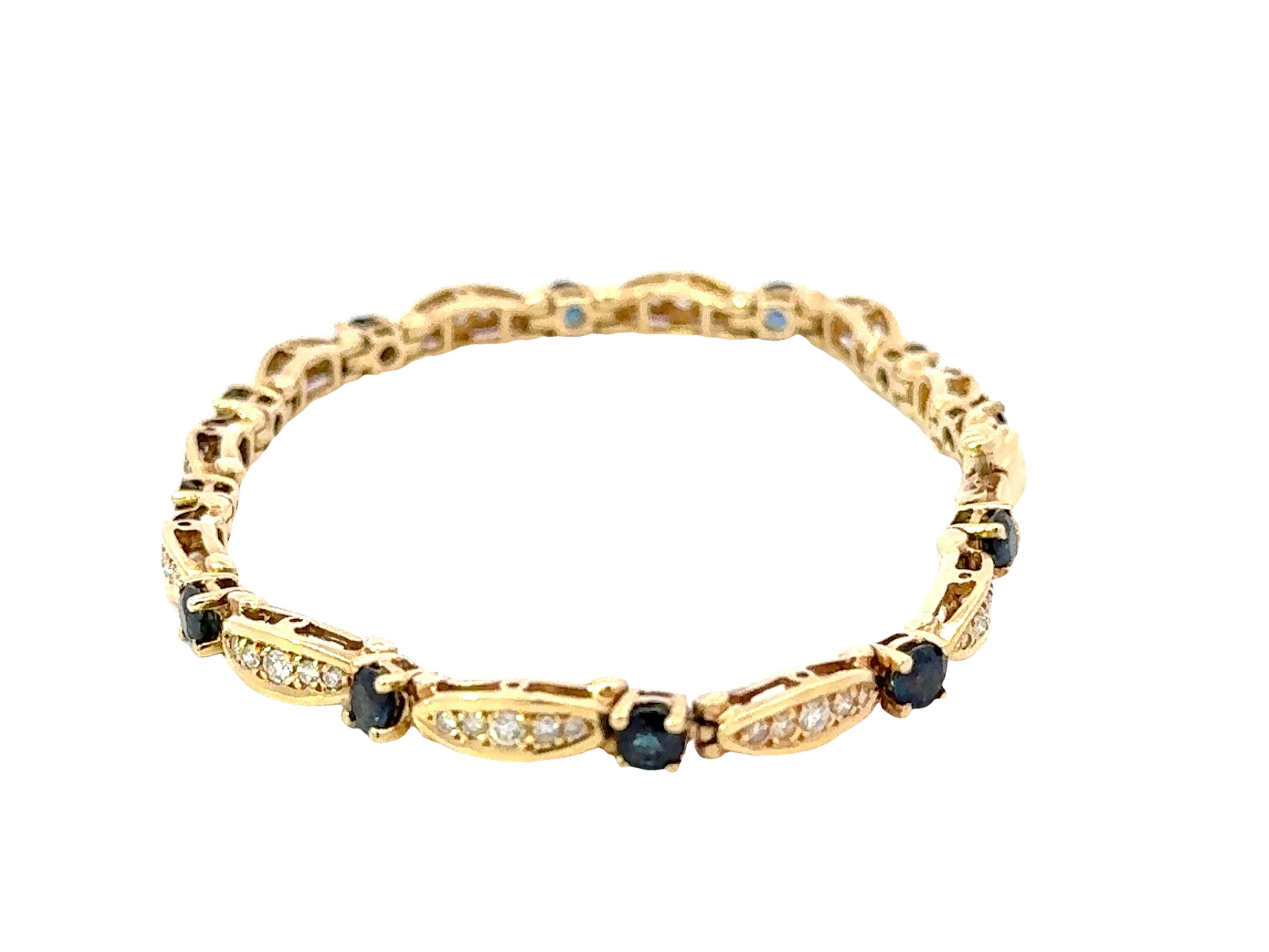 Brilliant Cut 14k Yellow Gold Diamond and Sapphire Tennis Bracelet For Sale