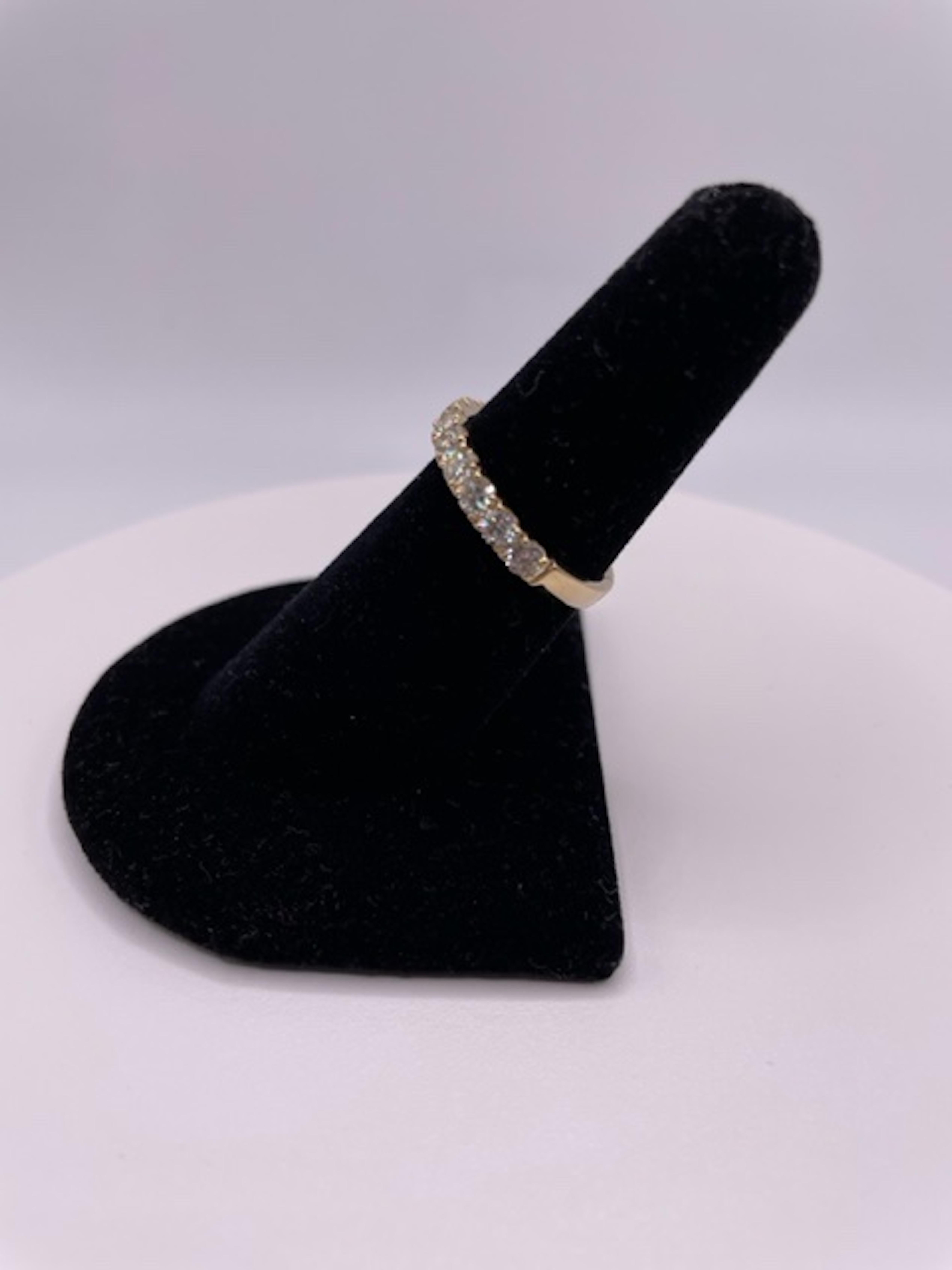 Modernist 14k Yellow Gold Diamond Band 1.20ct For Sale
