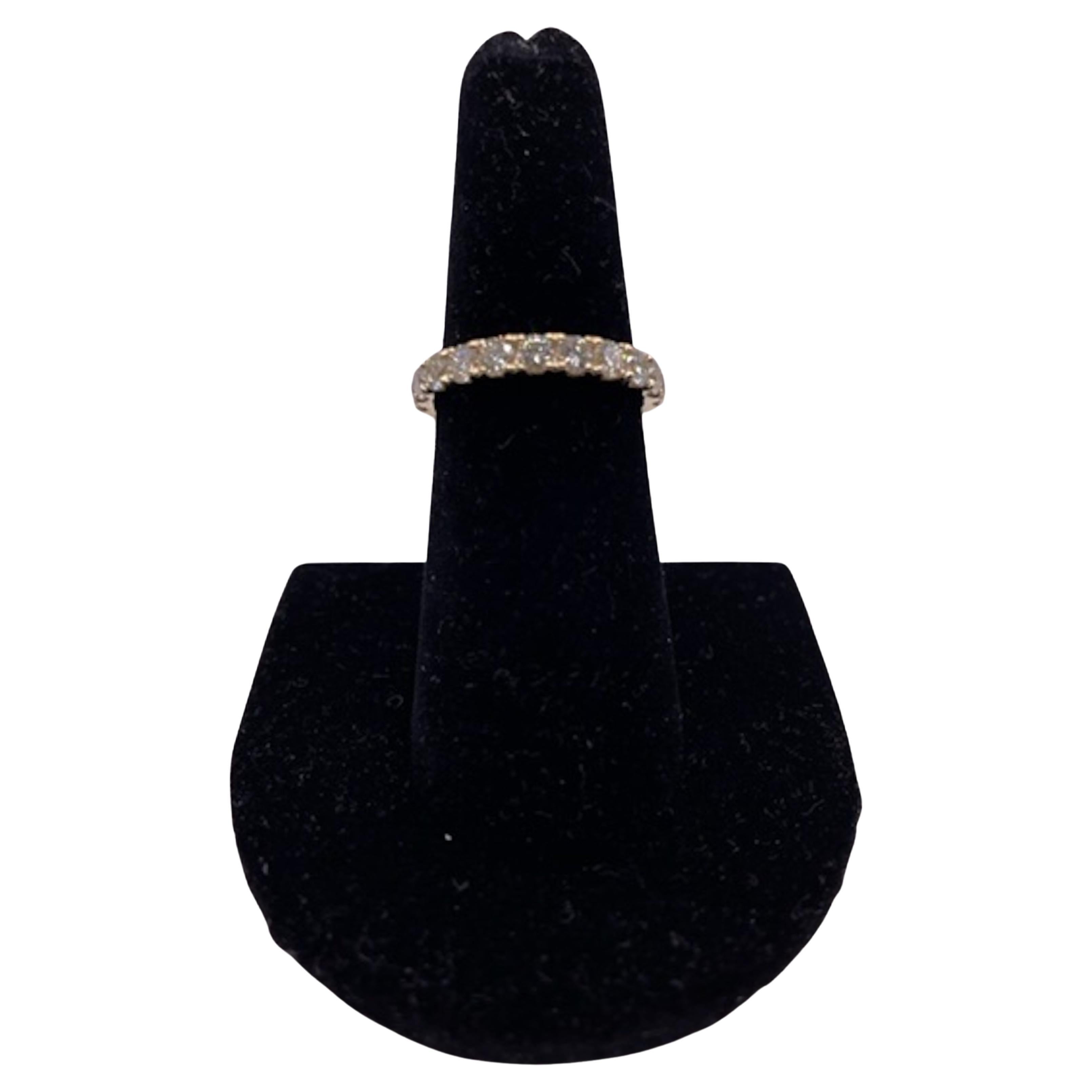 14k Yellow Gold Diamond Band 1.20ct For Sale