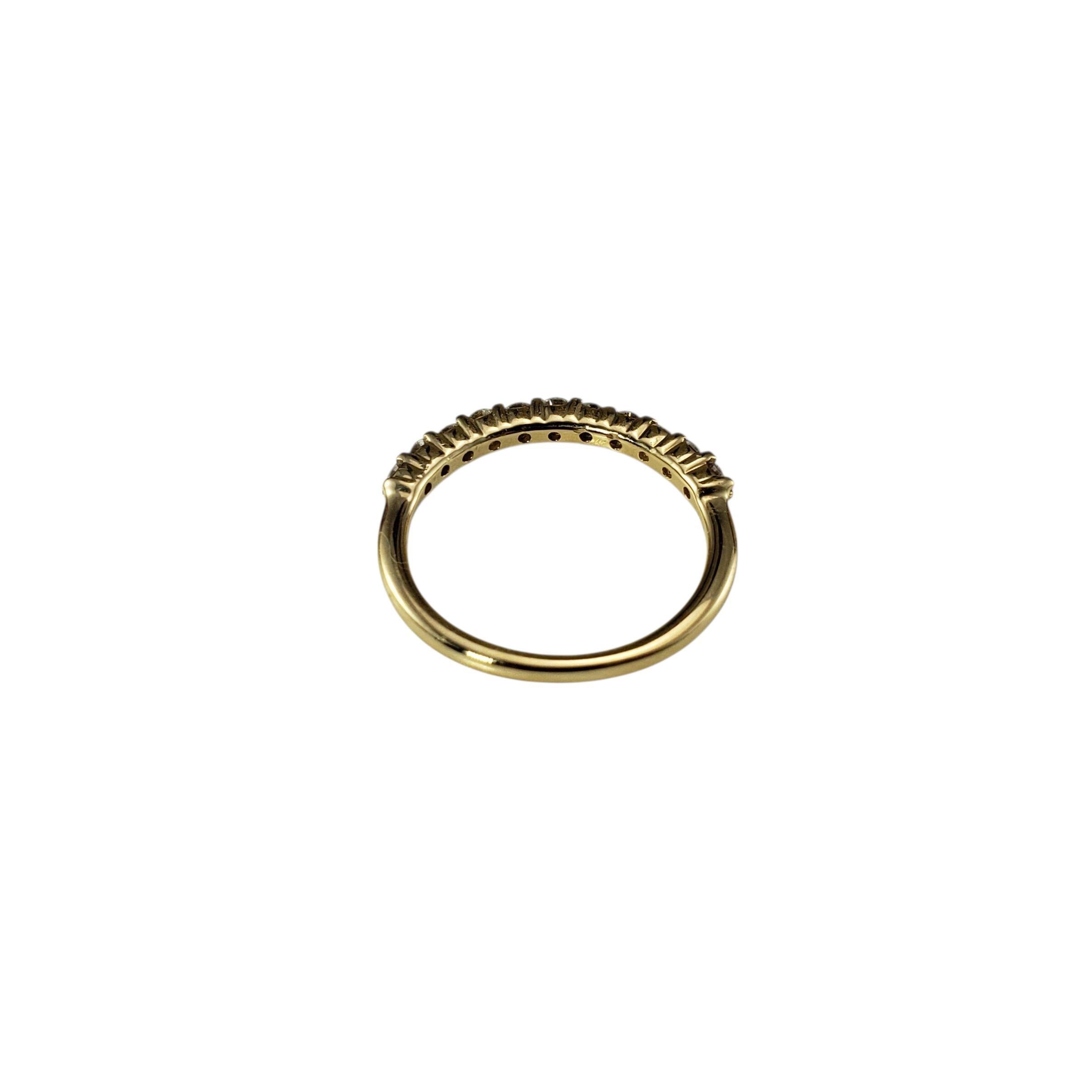Bague en or jaune 14K avec diamant Taille 4.75 #23246 Bon état - En vente à Washington Depot, CT