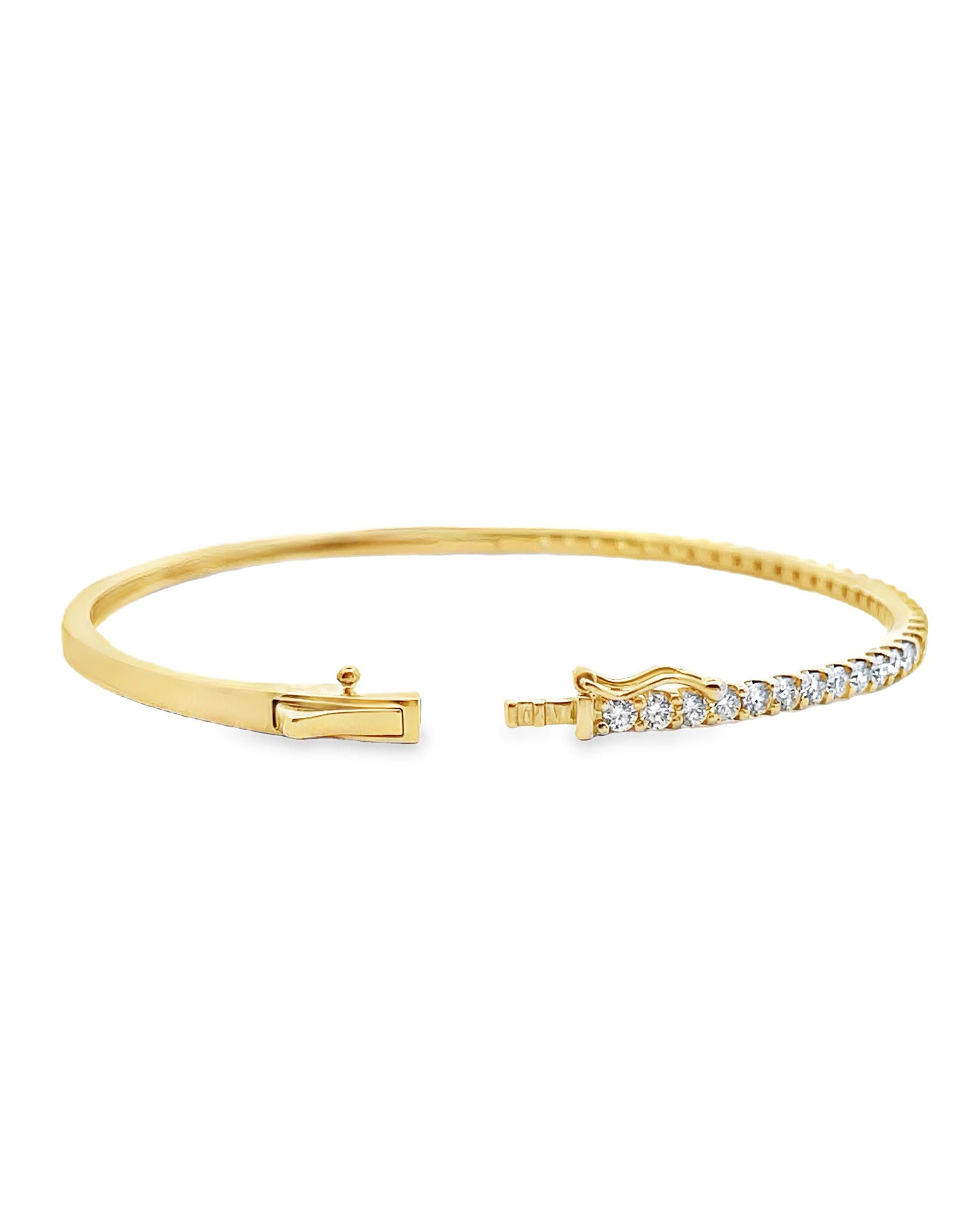 Taglio rotondo Bracciale con diamanti in oro giallo 14K in vendita