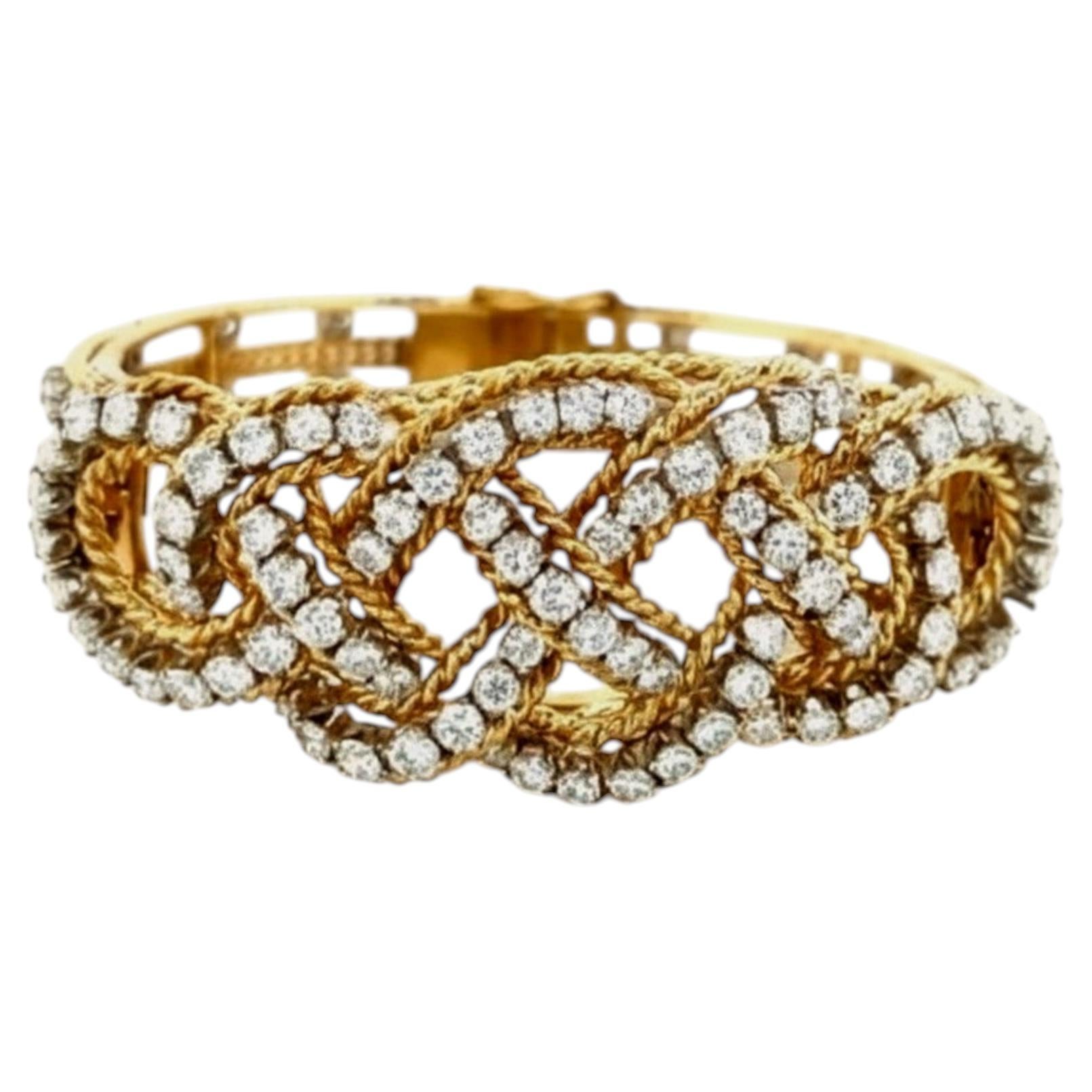 14k Yellow Gold Diamond Bangle Bracelet