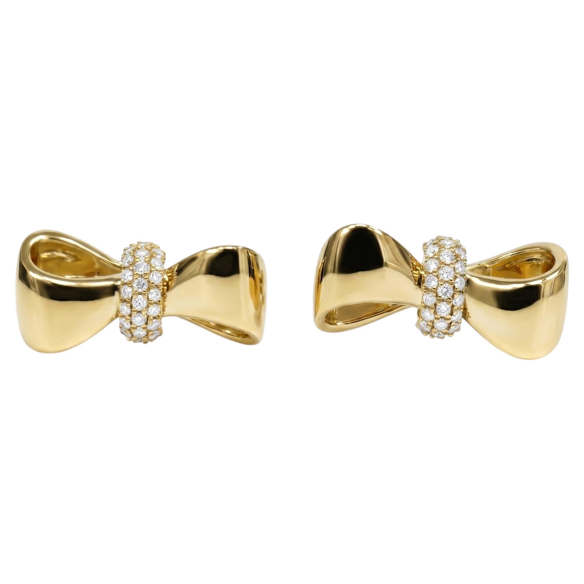 14K Gelbgold Diamant-Bogen-Ohrringe im Angebot