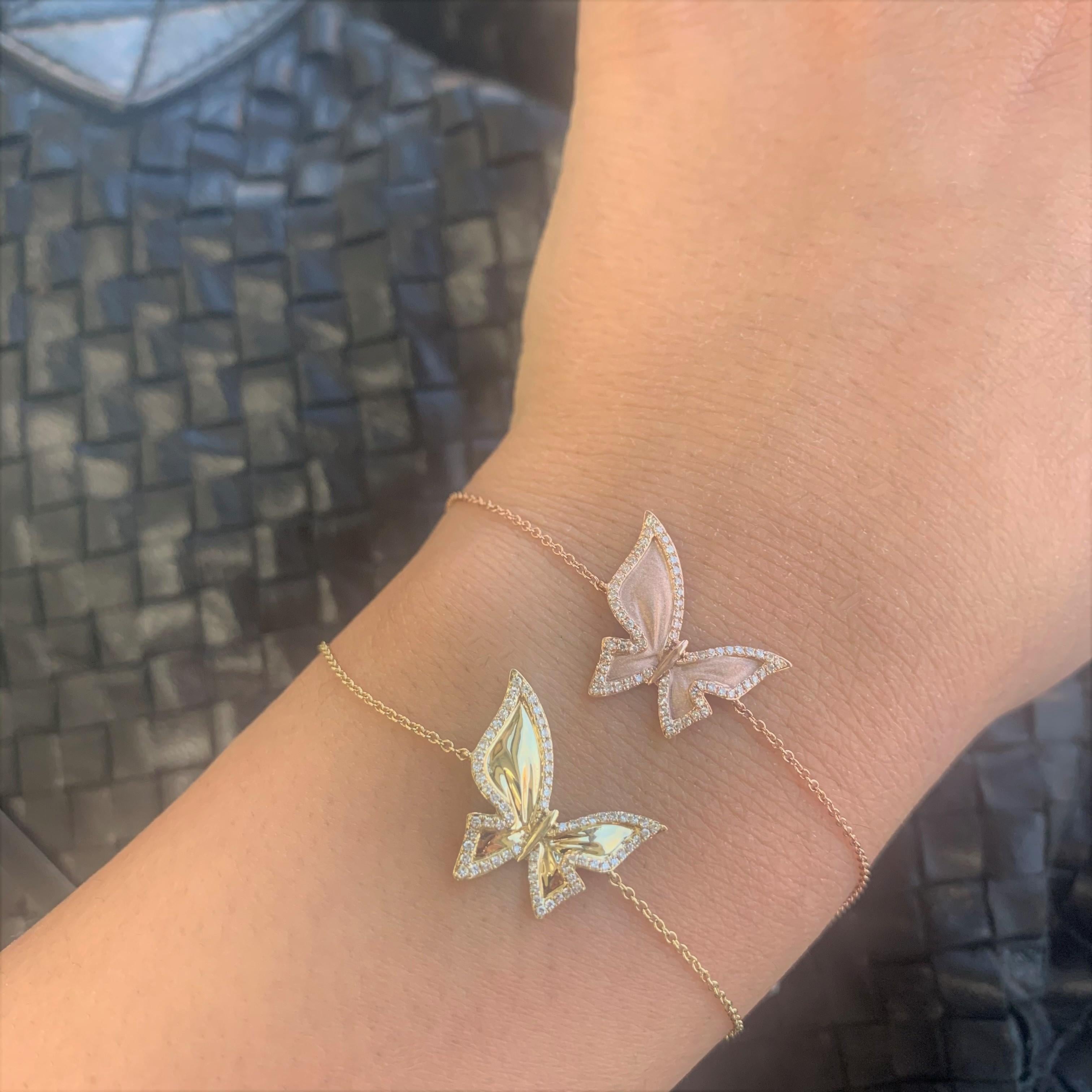 Contemporary 14K Yellow Gold Diamond Butterfly Chain Bracelet For Sale