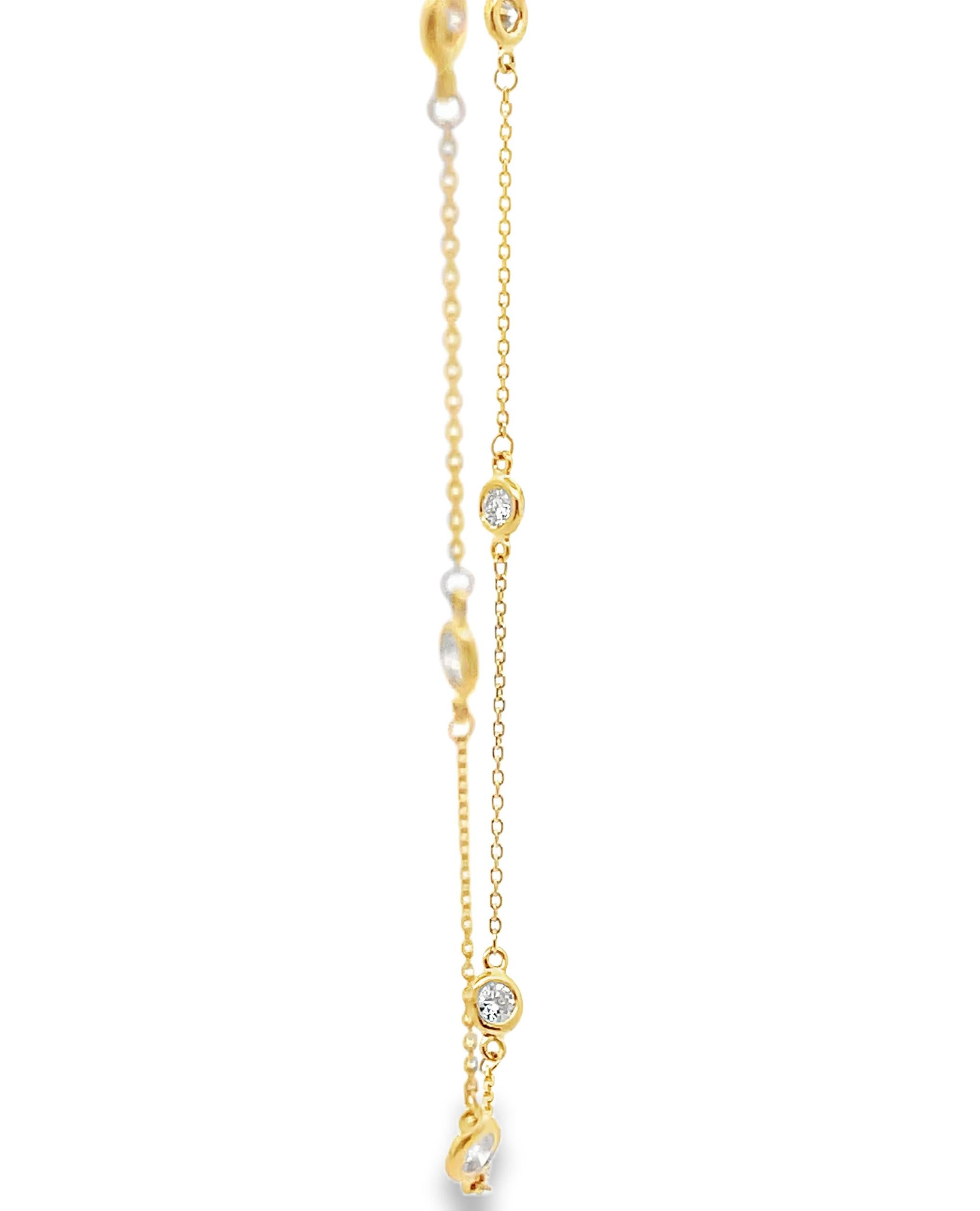 Taille ronde Collier en or jaune 14K avec diamants de 1,05 carats en vente