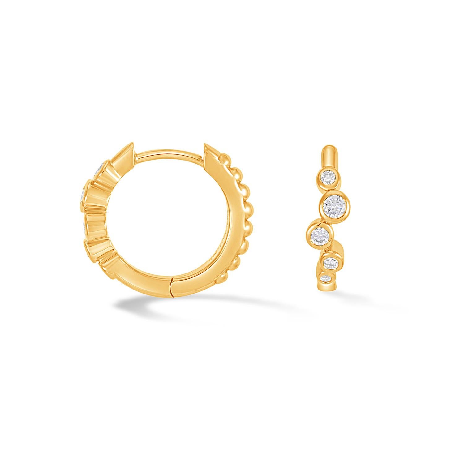 14k Yellow Gold Diamond Cascade Huggie Hoops - 0.20ct In New Condition For Sale In London, GB
