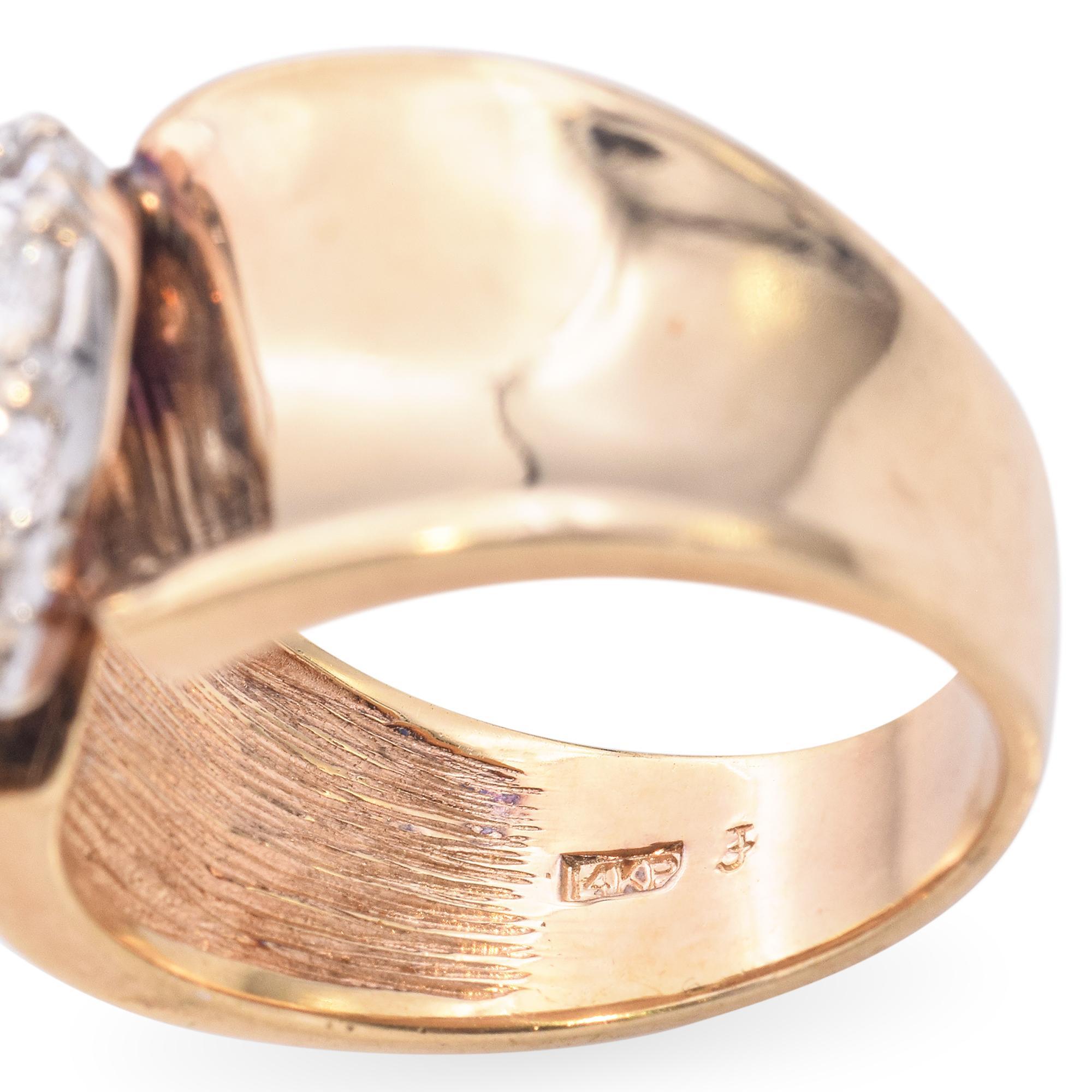 Bague en or jaune 14K avec diamant en grappe en vente 2