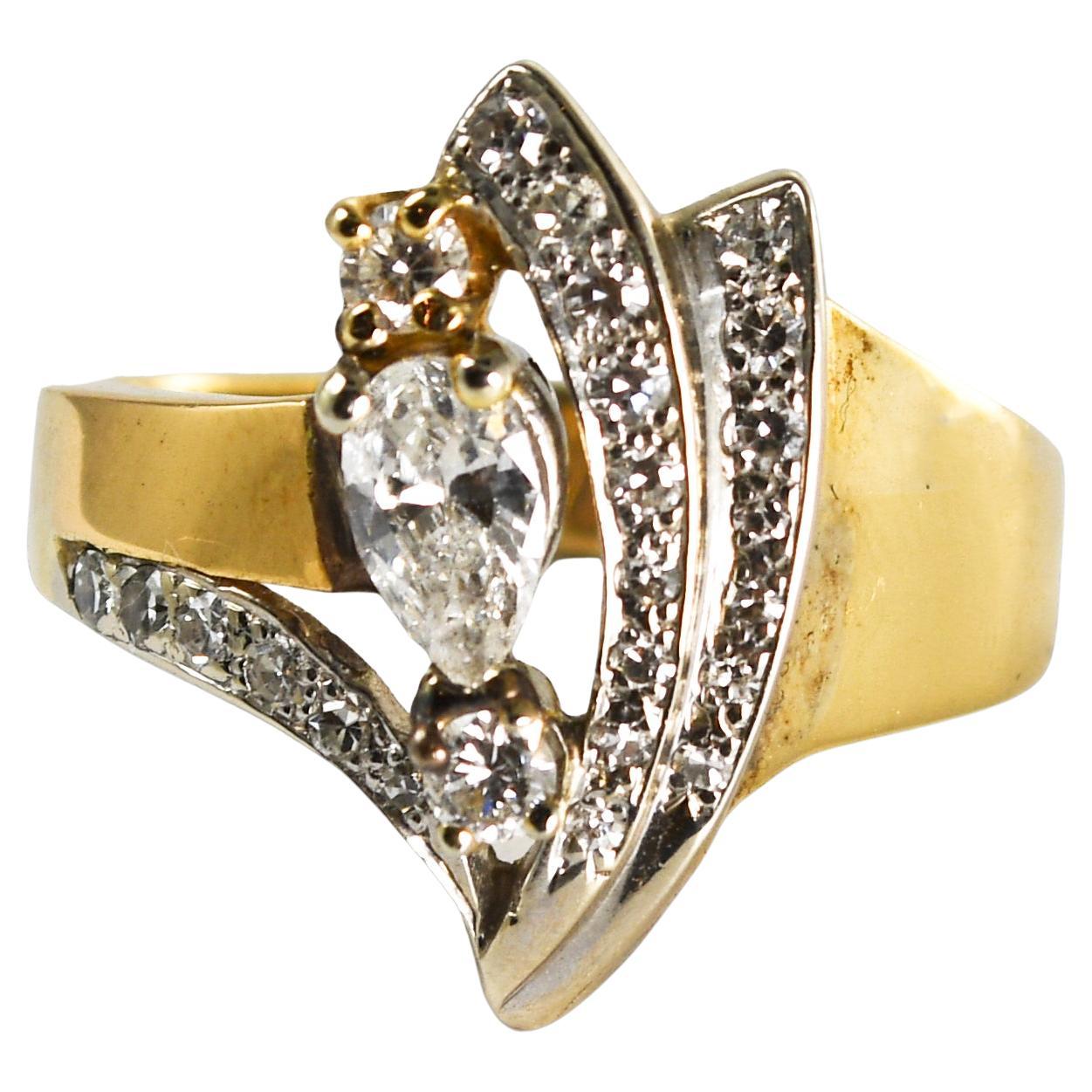 Bague grappe de diamants en or jaune 14 carats 0,73 carat