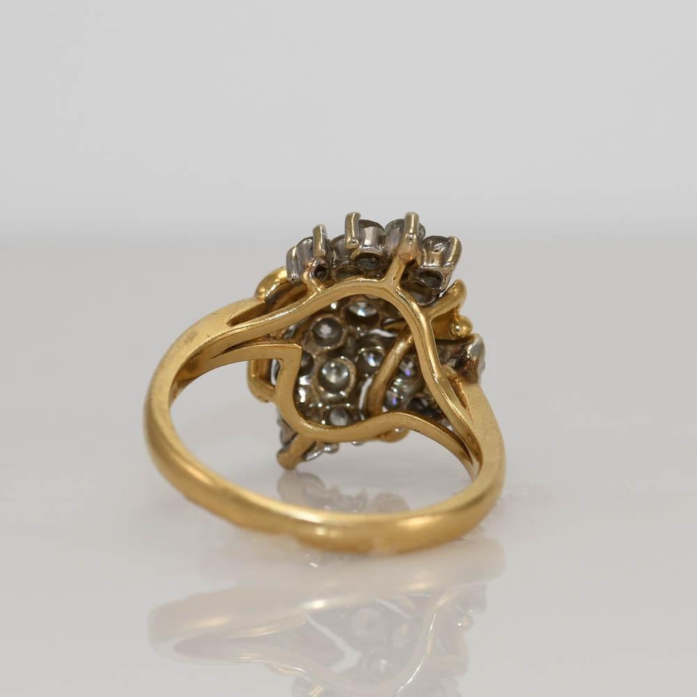 Round Cut 14K Yellow Gold Diamond Cluster Ring 1.00ct For Sale