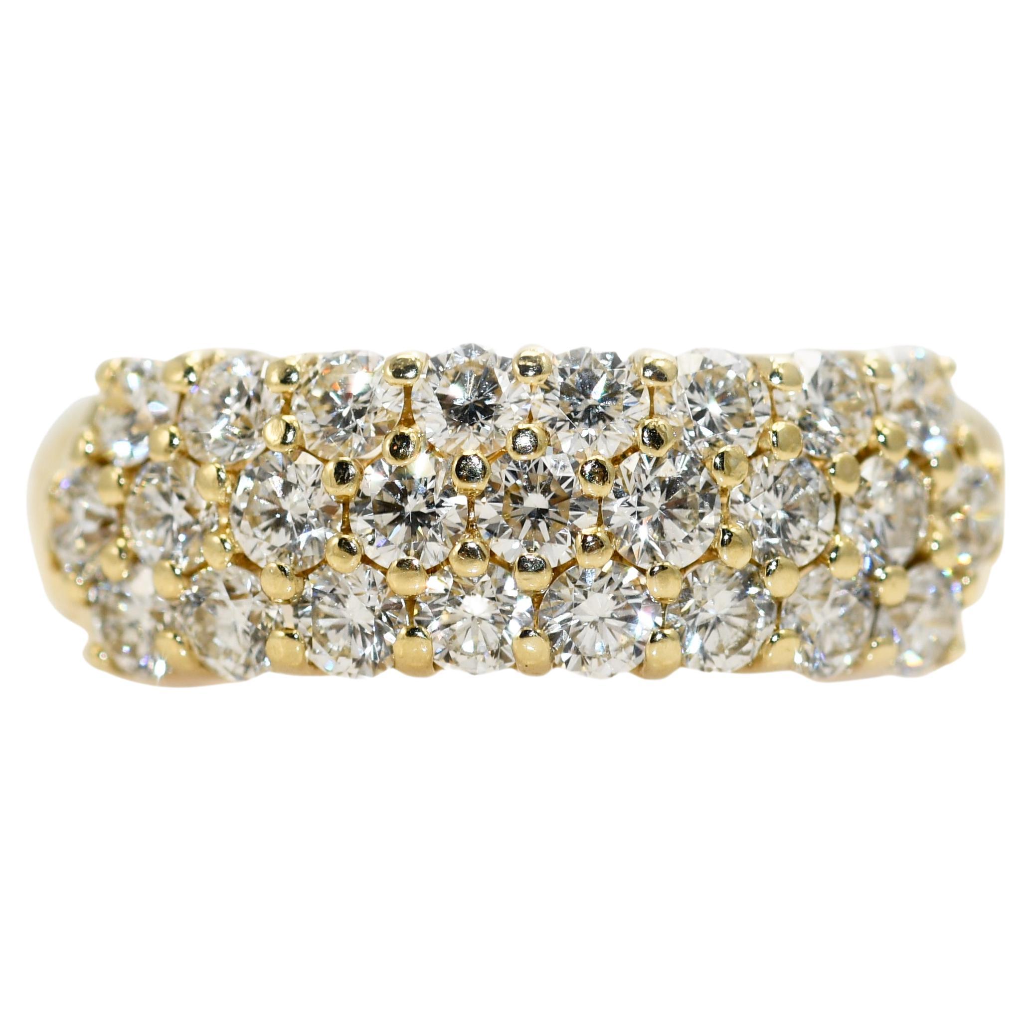14K Yellow Gold Diamond Cluster Ring, 1.35tdw, 5.7g For Sale