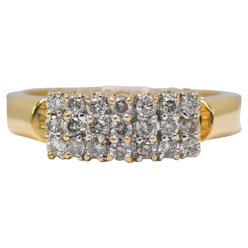 Bague grappe de diamants en or jaune 14 carats .35tdw, 4,4 g