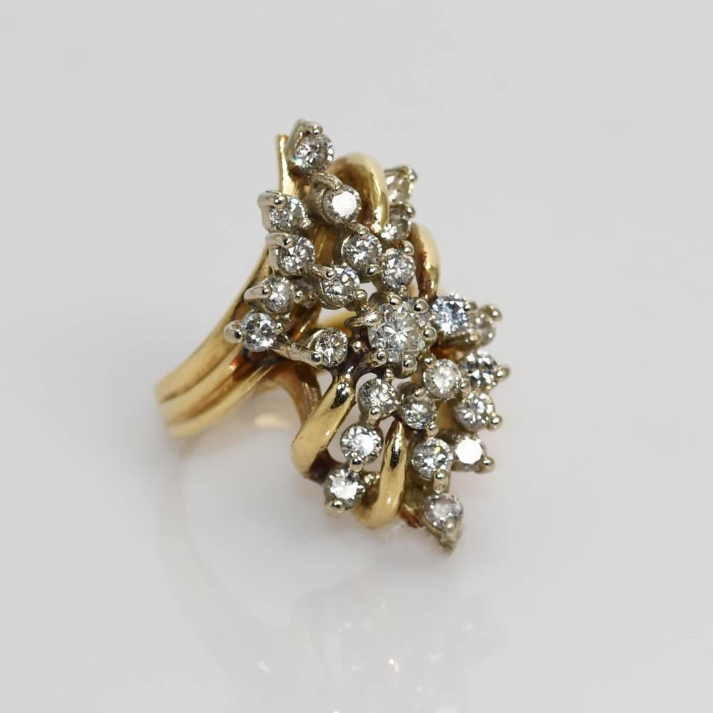 Women's 14K Yellow Gold Diamond Cluster Ring, 9.4gr For Sale