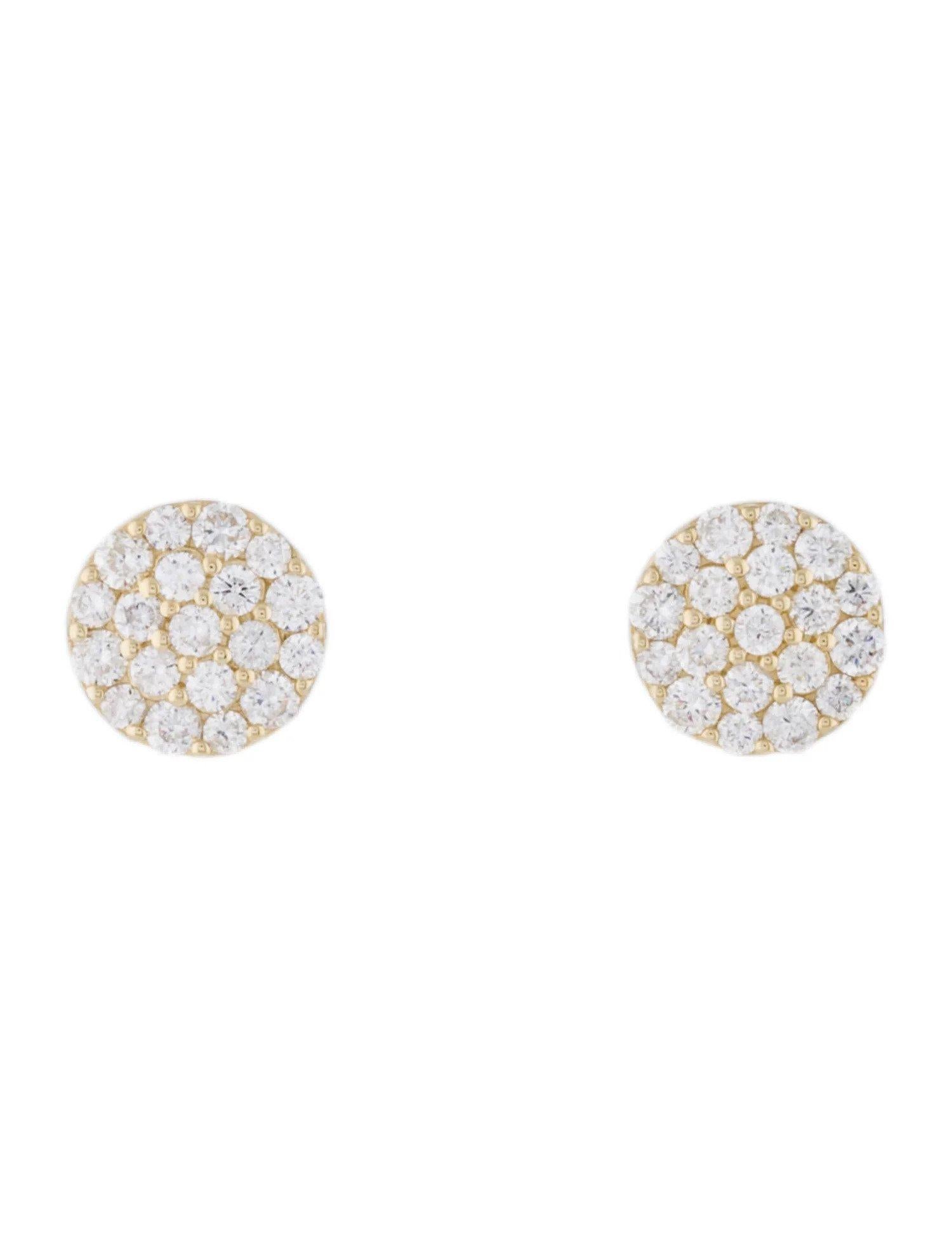 Contemporary 14K Yellow Gold Diamond Cluster Stud Earrings for Her For Sale