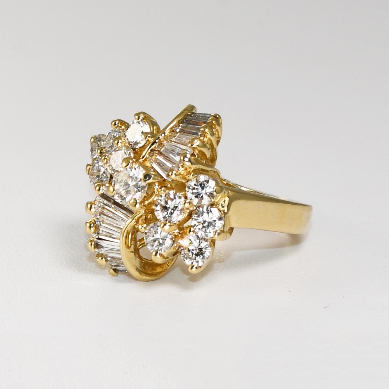 14K Yellow Gold Diamond Cocktail Ring 1.00ct en vente 1