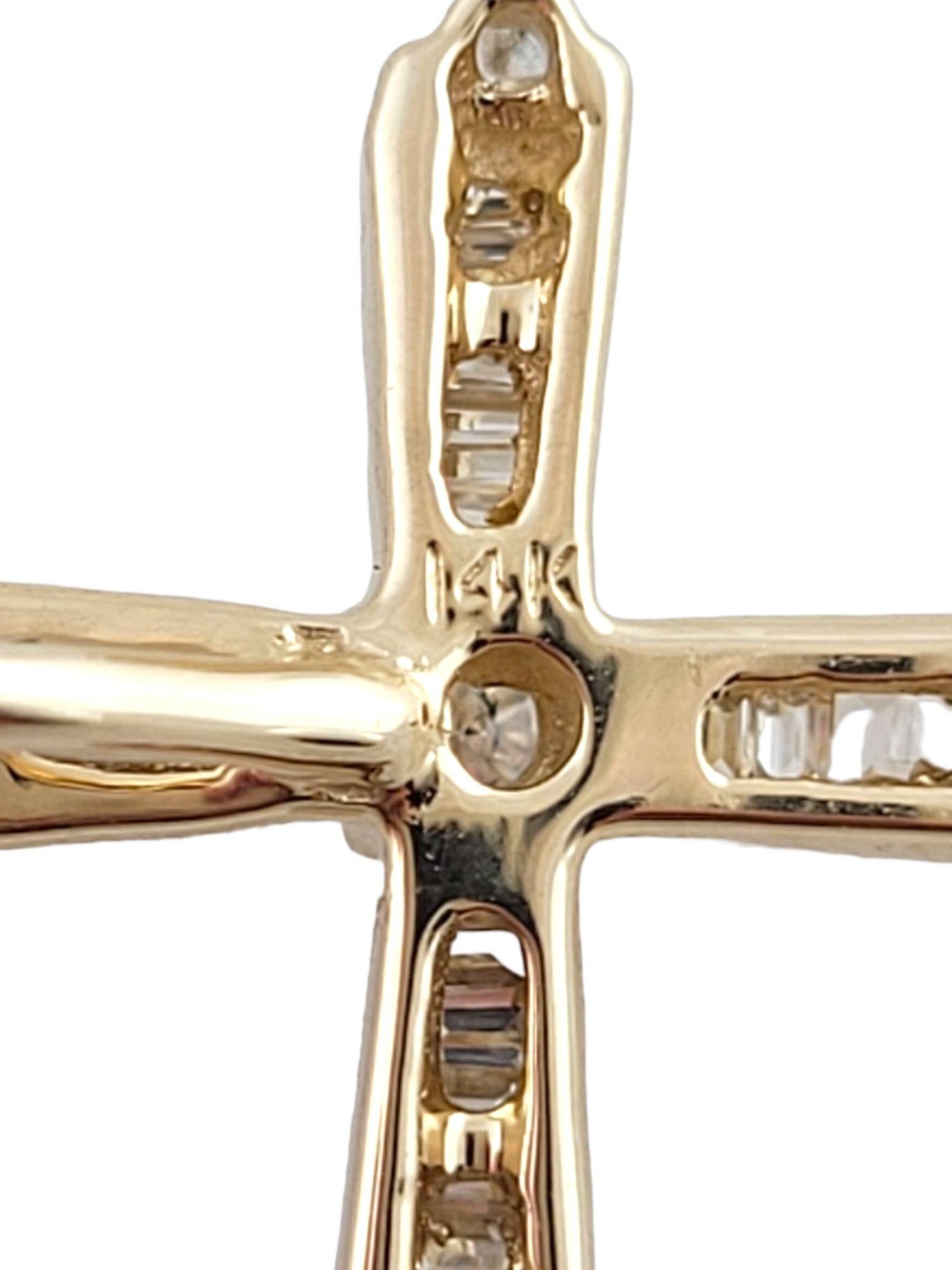 14K Gelbgold Diamant-Kreuz-Anhänger-Halskette #14819 im Angebot 4