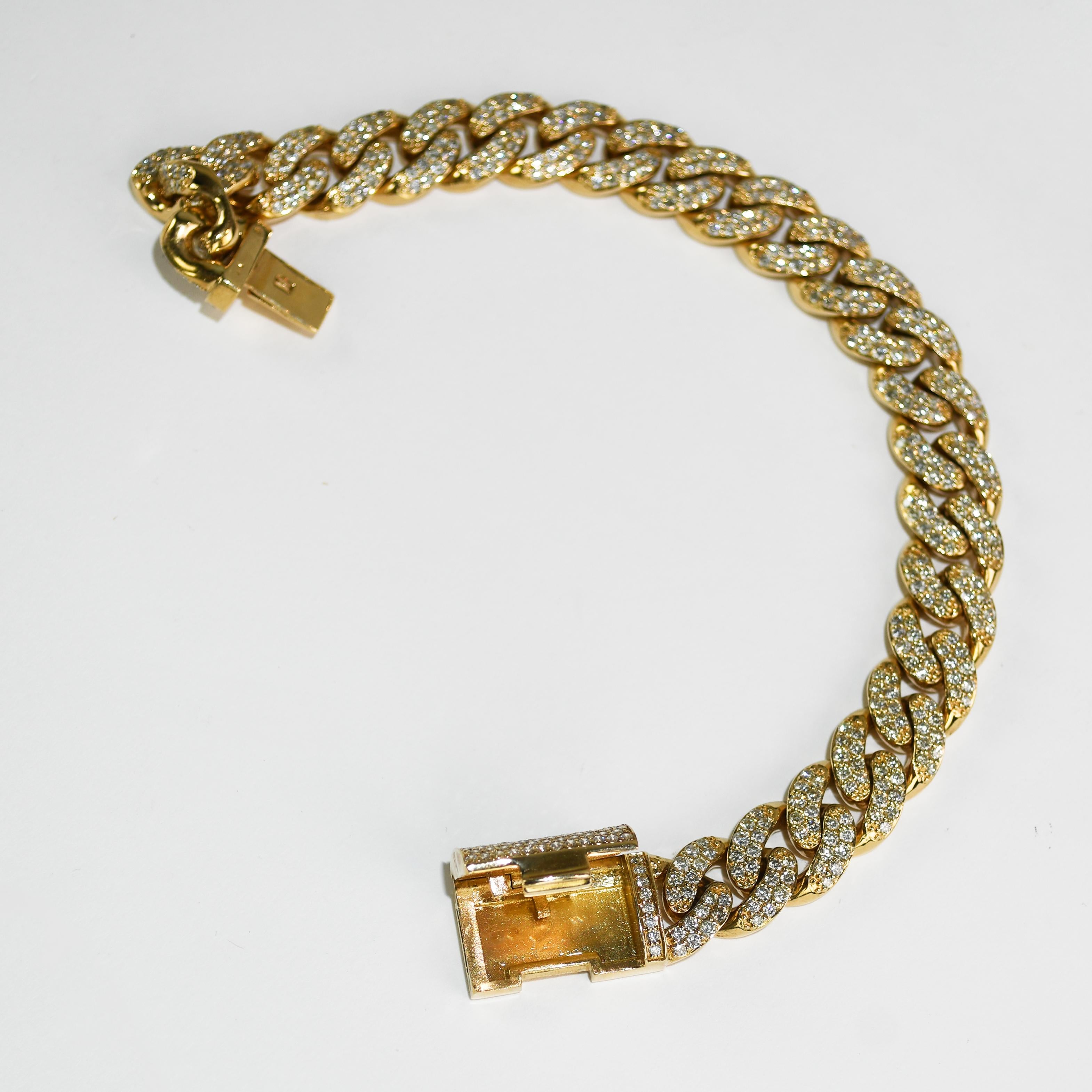 Women's or Men's 14K Yellow Gold Diamond Curb Link Bracelet 5.30ct For Sale