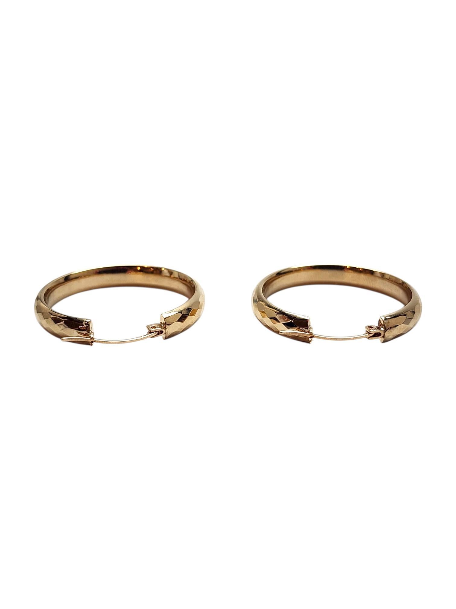 Pendientes de aro de oro amarillo de 14 quilates con corte de diamante #22816 en venta 3