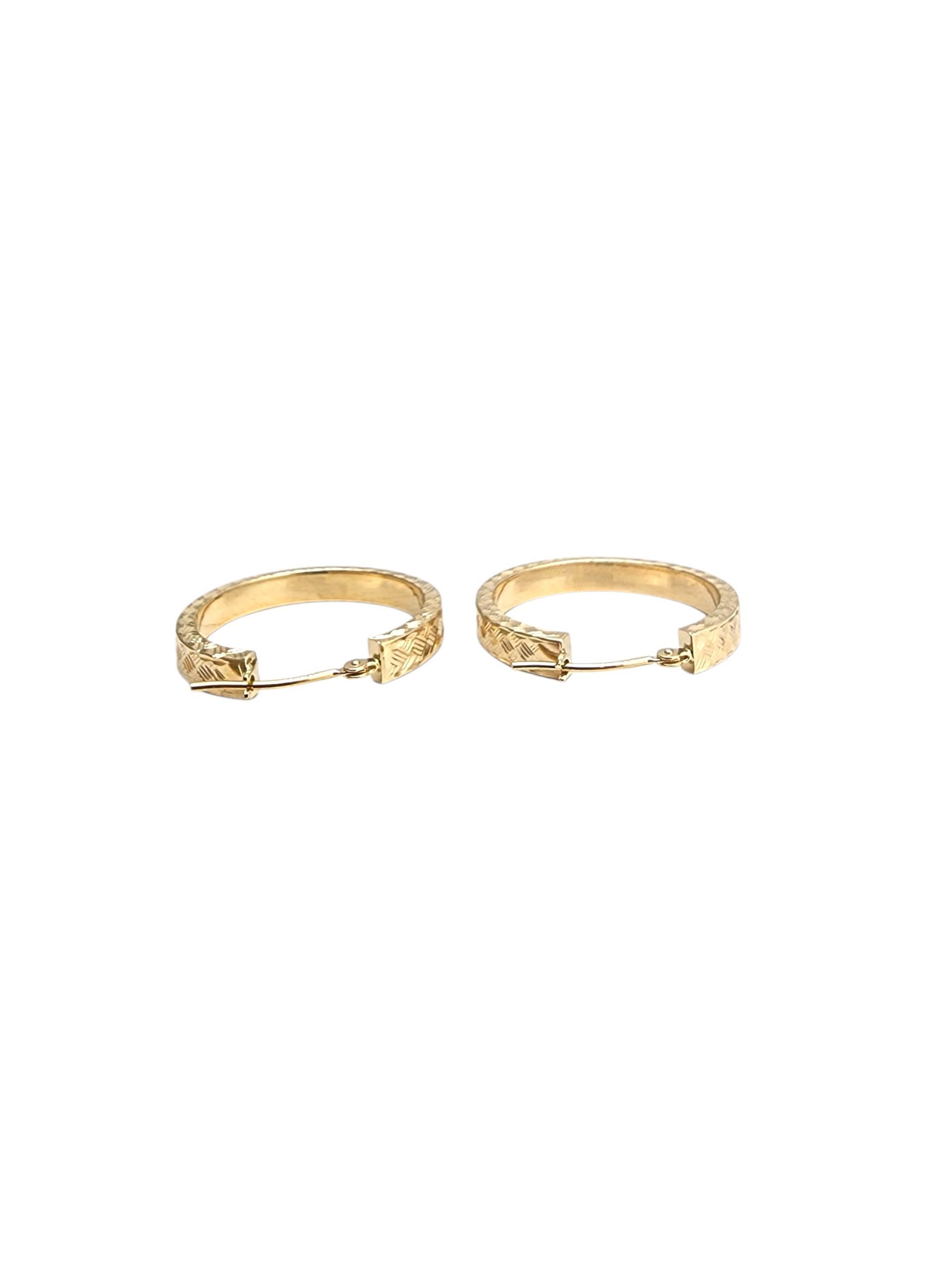 Boucles d'oreilles en or jaune 14K avec diamants #22857 Pour femmes en vente