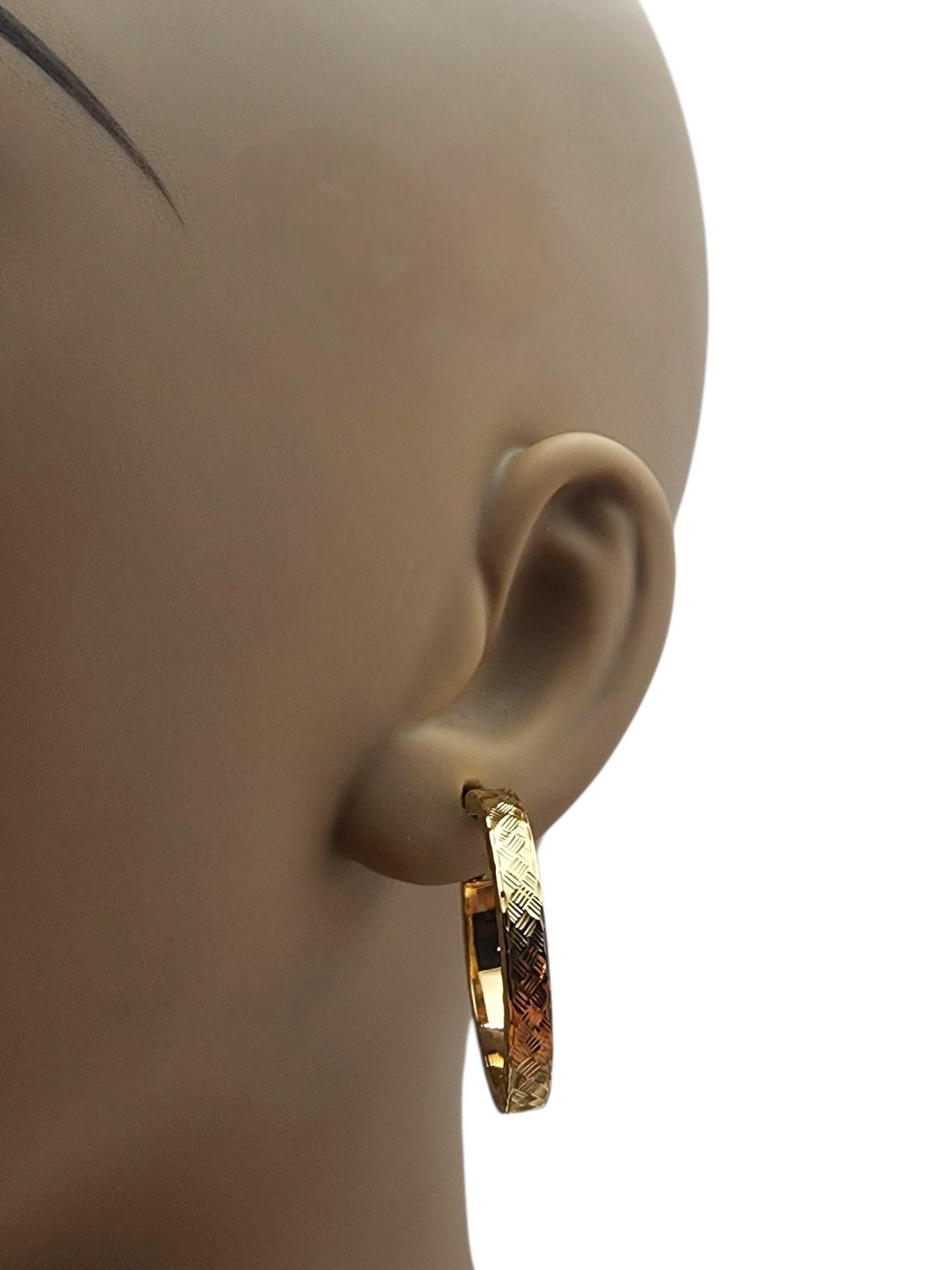 Boucles d'oreilles en or jaune 14K avec diamants #22857 en vente 4