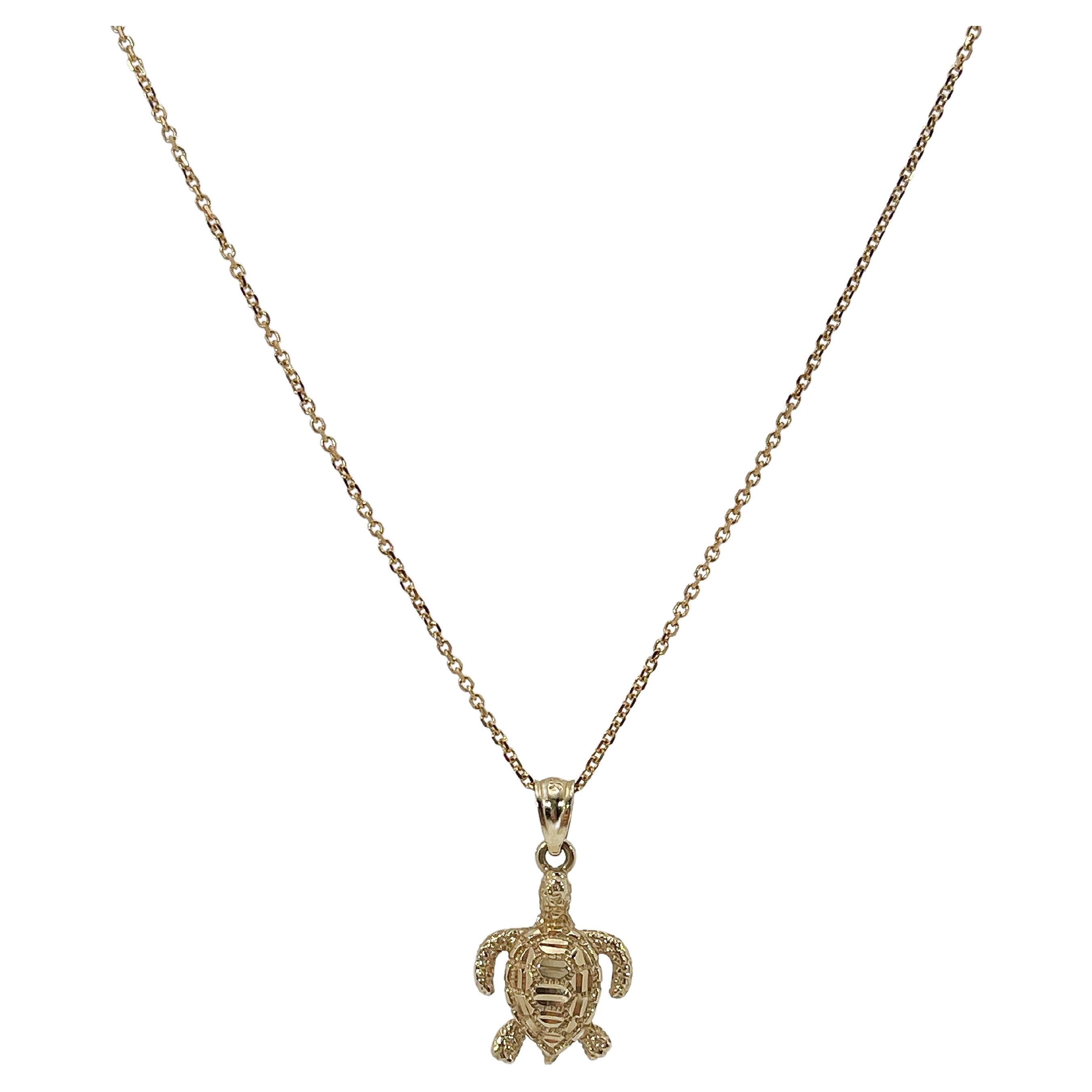 14K Yellow Gold Diamond Cut Turtle Pendant Necklace