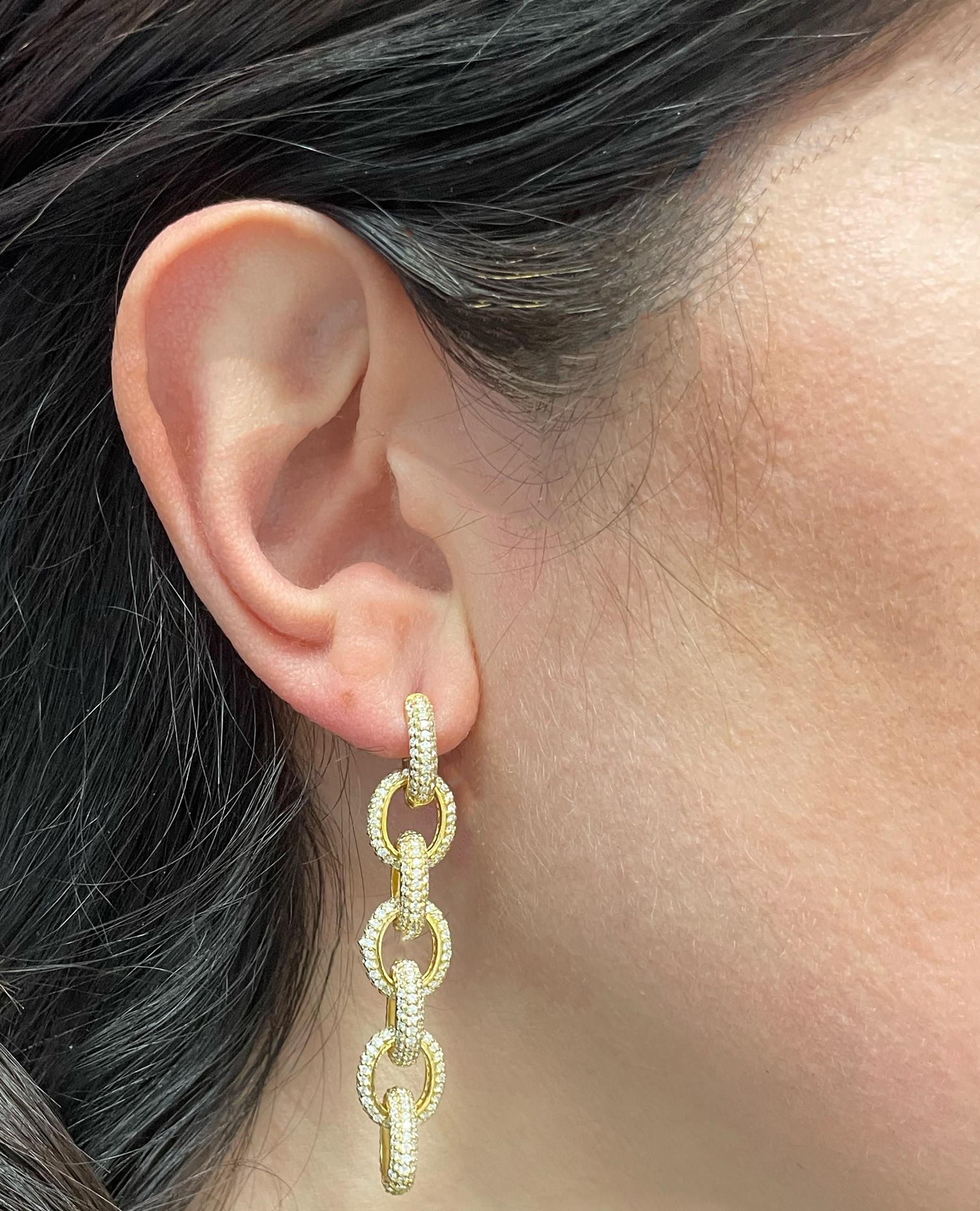 Round Cut 14K Yellow Gold Diamond Dangle Link Earrings For Sale