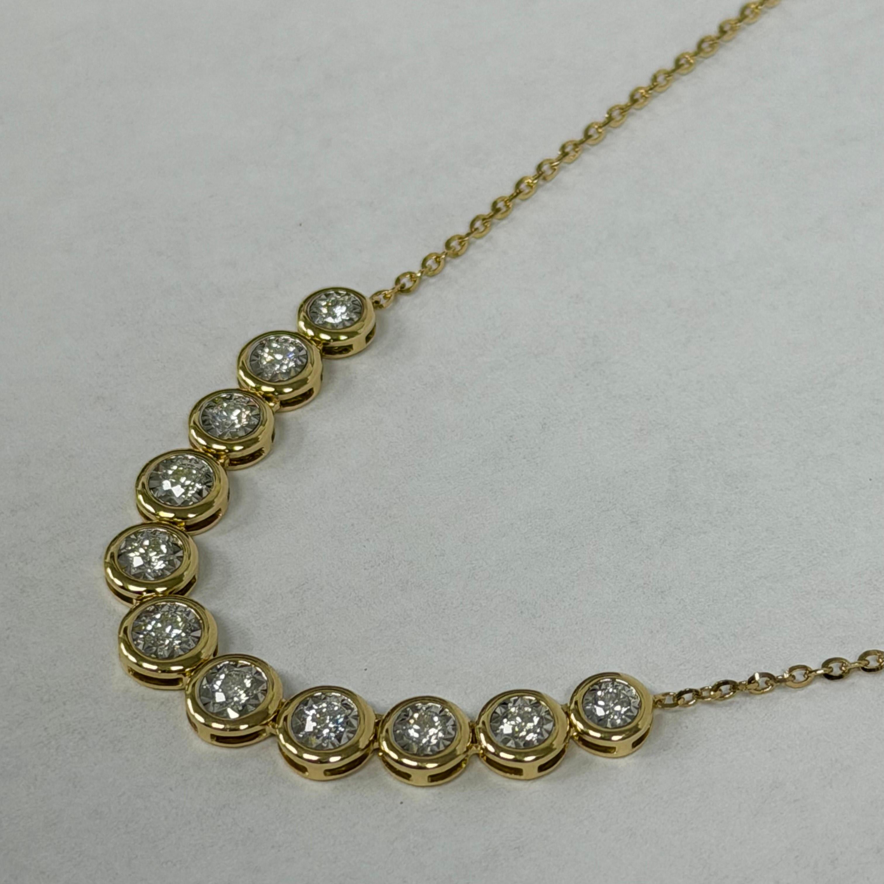Moderne 14K Yellow Gold Diamond Droplet Necklace en vente