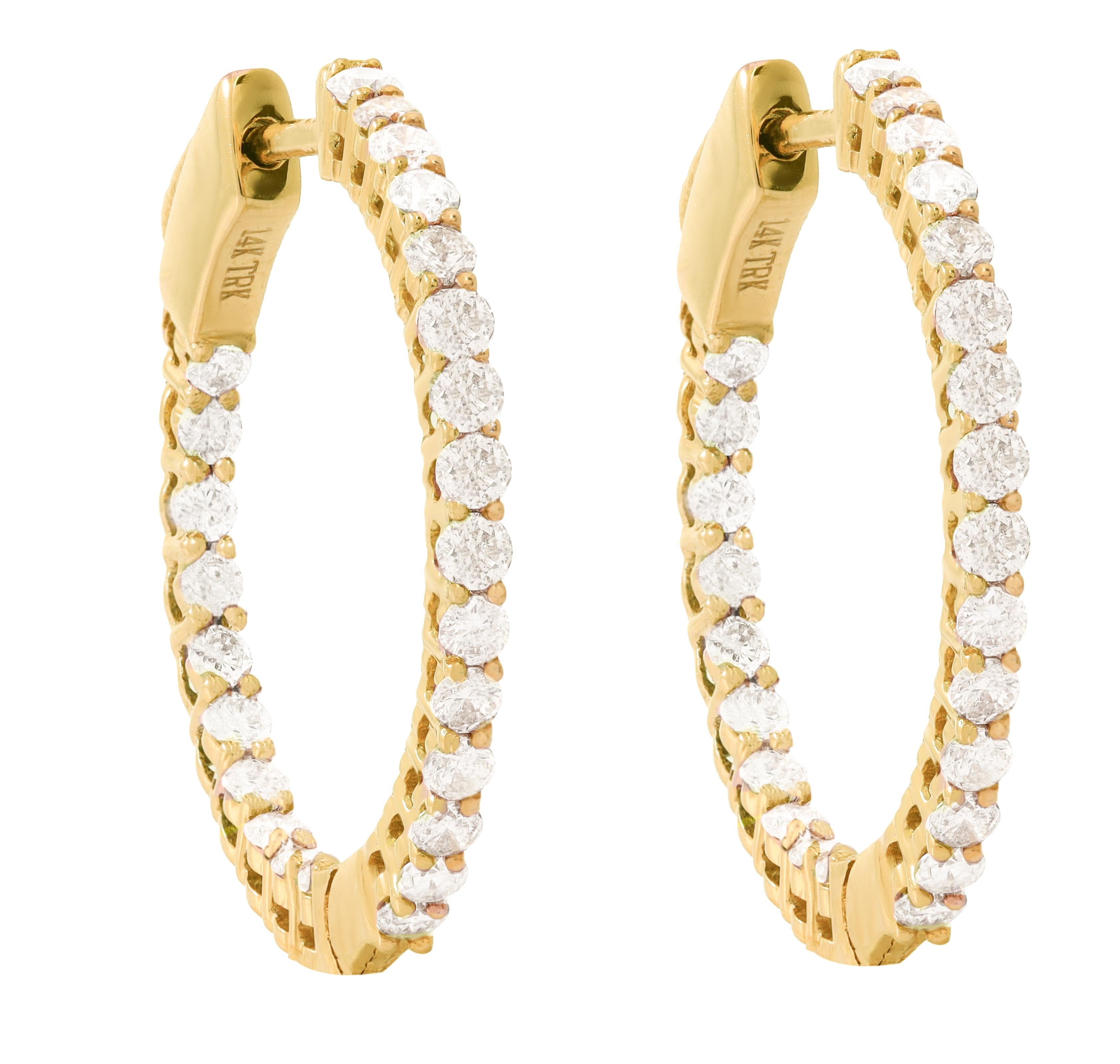 14K Yellow Gold Diamond Earrings featuring 1.00 Carats of Diamonds

Underline your look with this sharp 14K Yellow gold shape Diamond Earrings. High quality Diamonds. This Earrings will underline your exquisite look for any occasion.

. is a leading