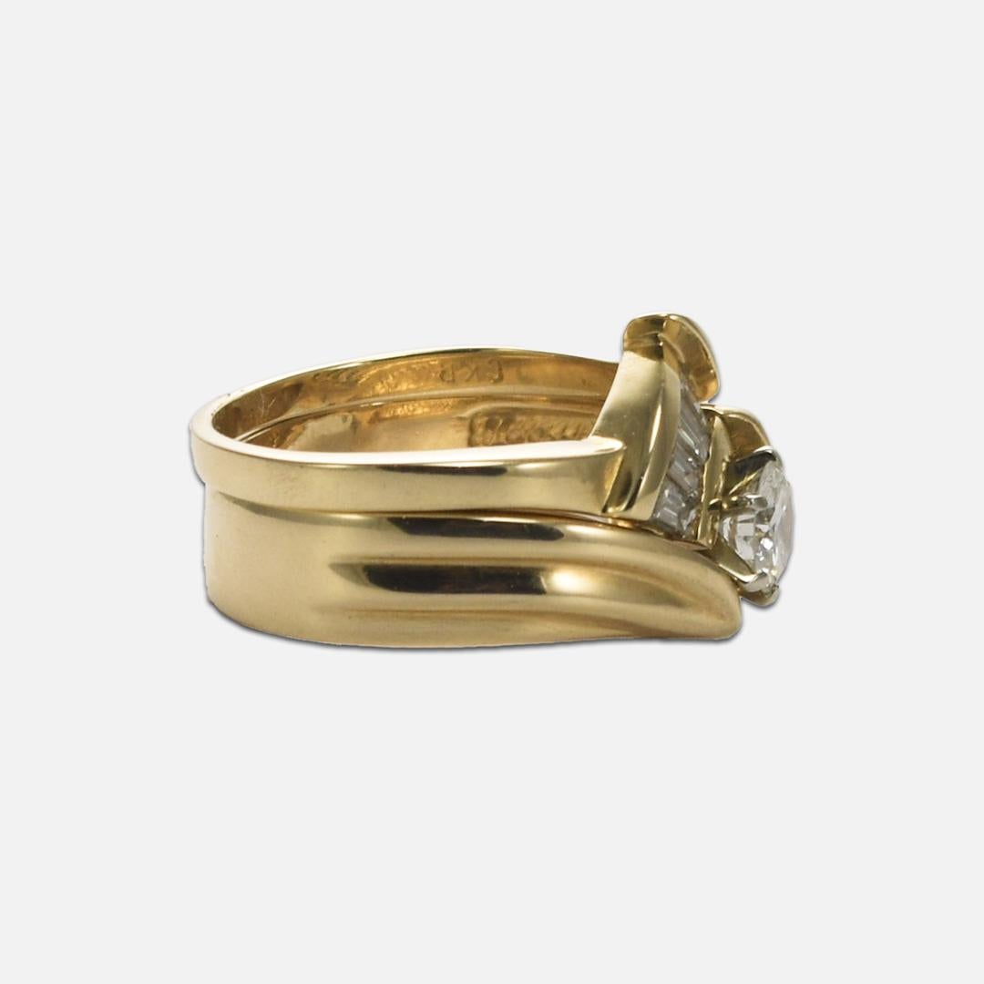 Round Cut 14K Yellow Gold Diamond Engagement/Wedding Ring Set 0.90ct For Sale