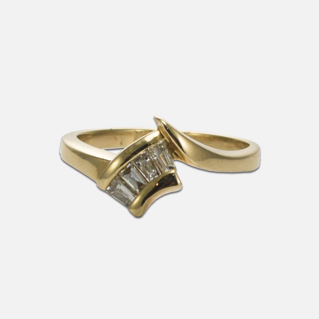 14K Yellow Gold Diamond Engagement/Wedding Ring Set 0.90ct For Sale 3