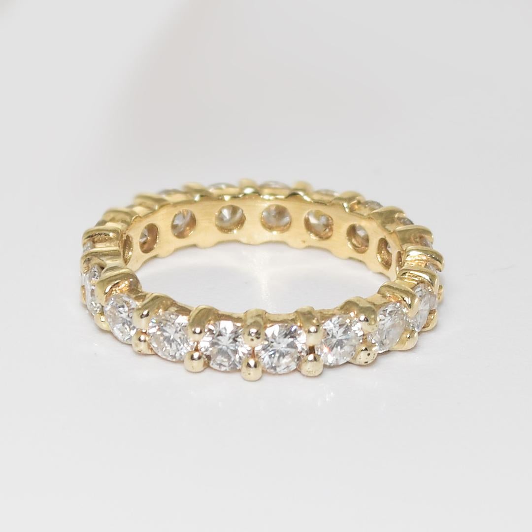 Round Cut 14K Yellow Gold Diamond Eternity Ring 2.00ct For Sale
