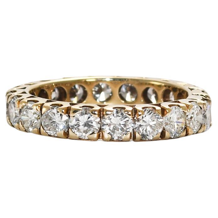 14K Yellow Gold Diamond Eternity Ring 3.40 ct For Sale