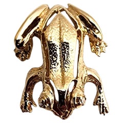 Colgante de oro amarillo de 14 quilates con forma de rana y ojos de diamante #22765