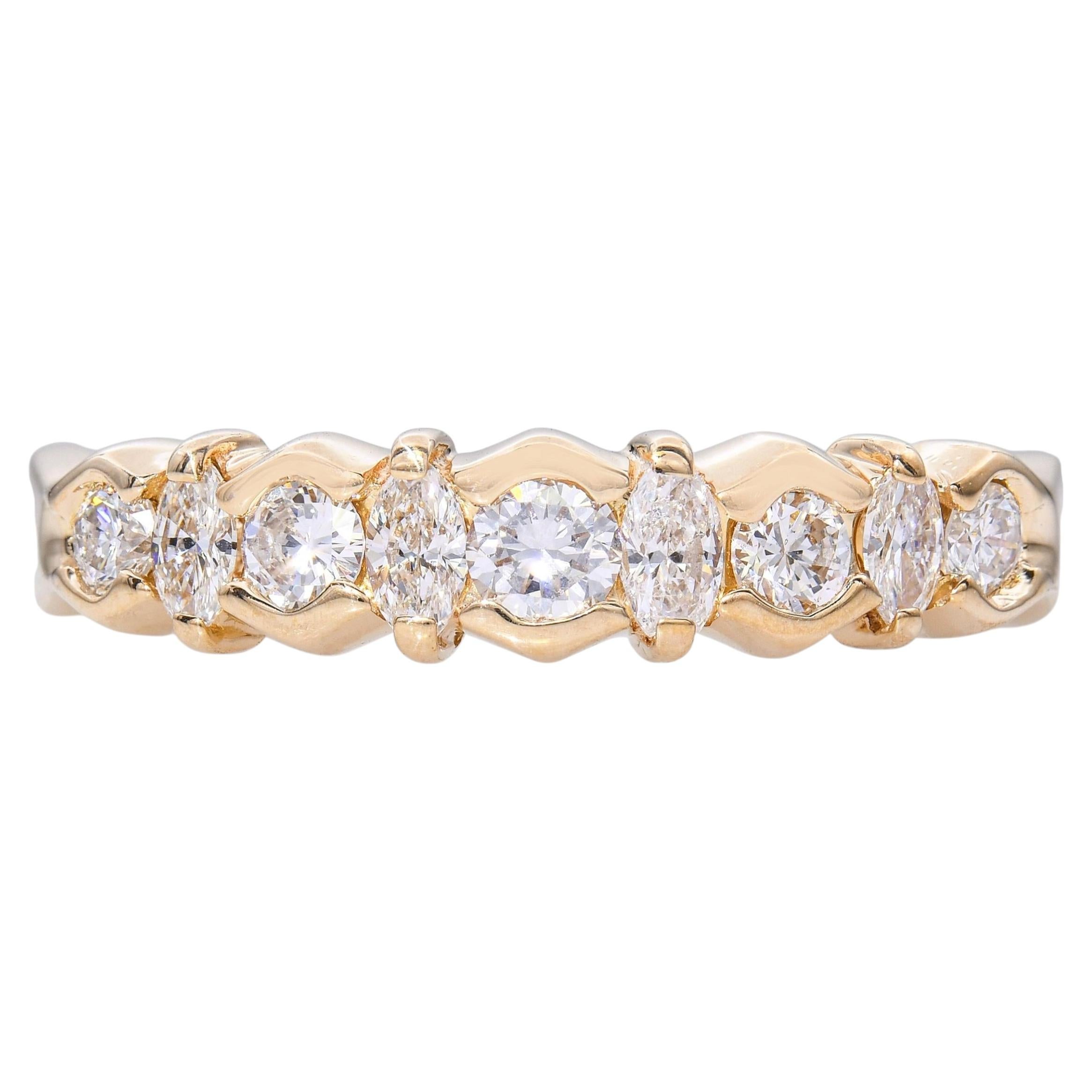 Alliance demi-éternité en or jaune 14 carats sertie de diamants