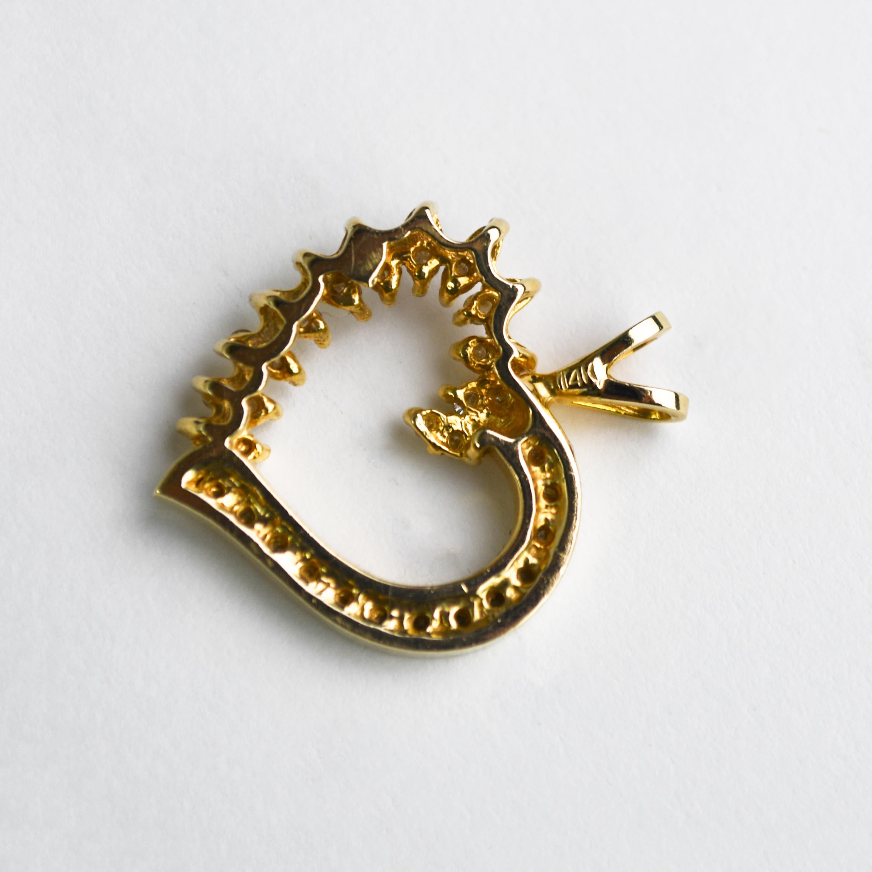 Round Cut 14K Yellow Gold Diamond Heart Pendant 0.50ct For Sale