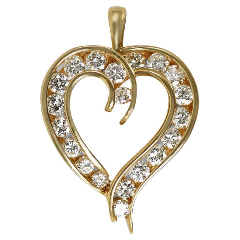 Pendentif en or jaune 14K avec cœur en diamant 2.00ct